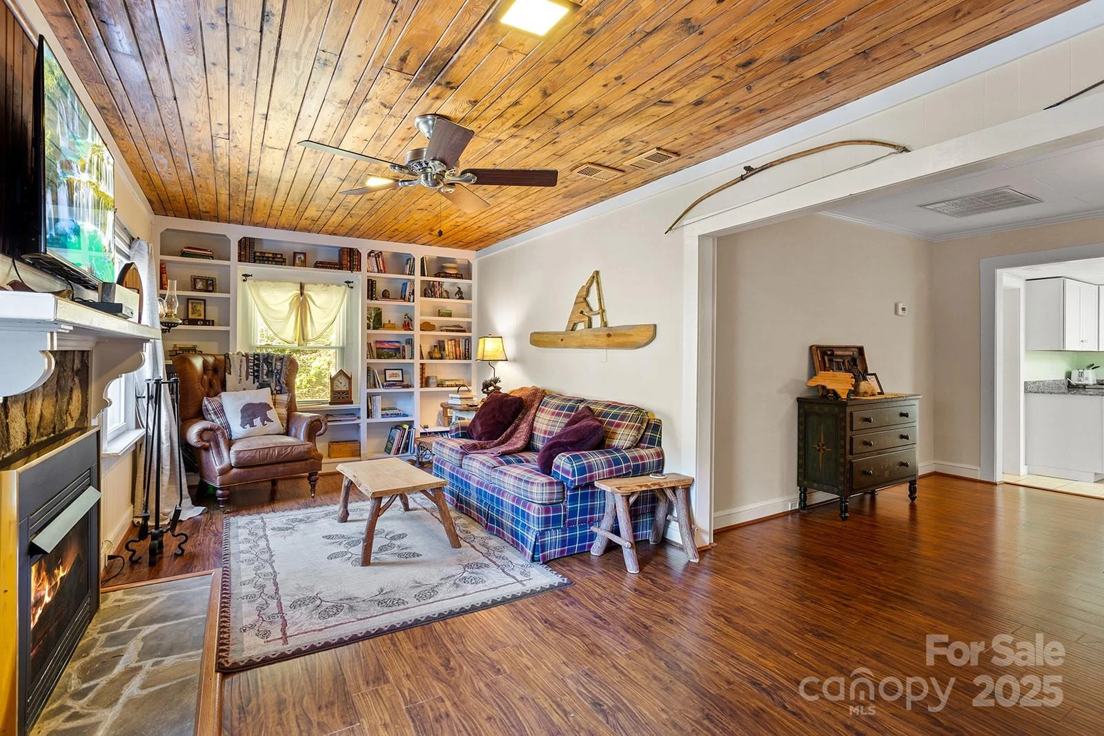 380 Main Street - Photo 5