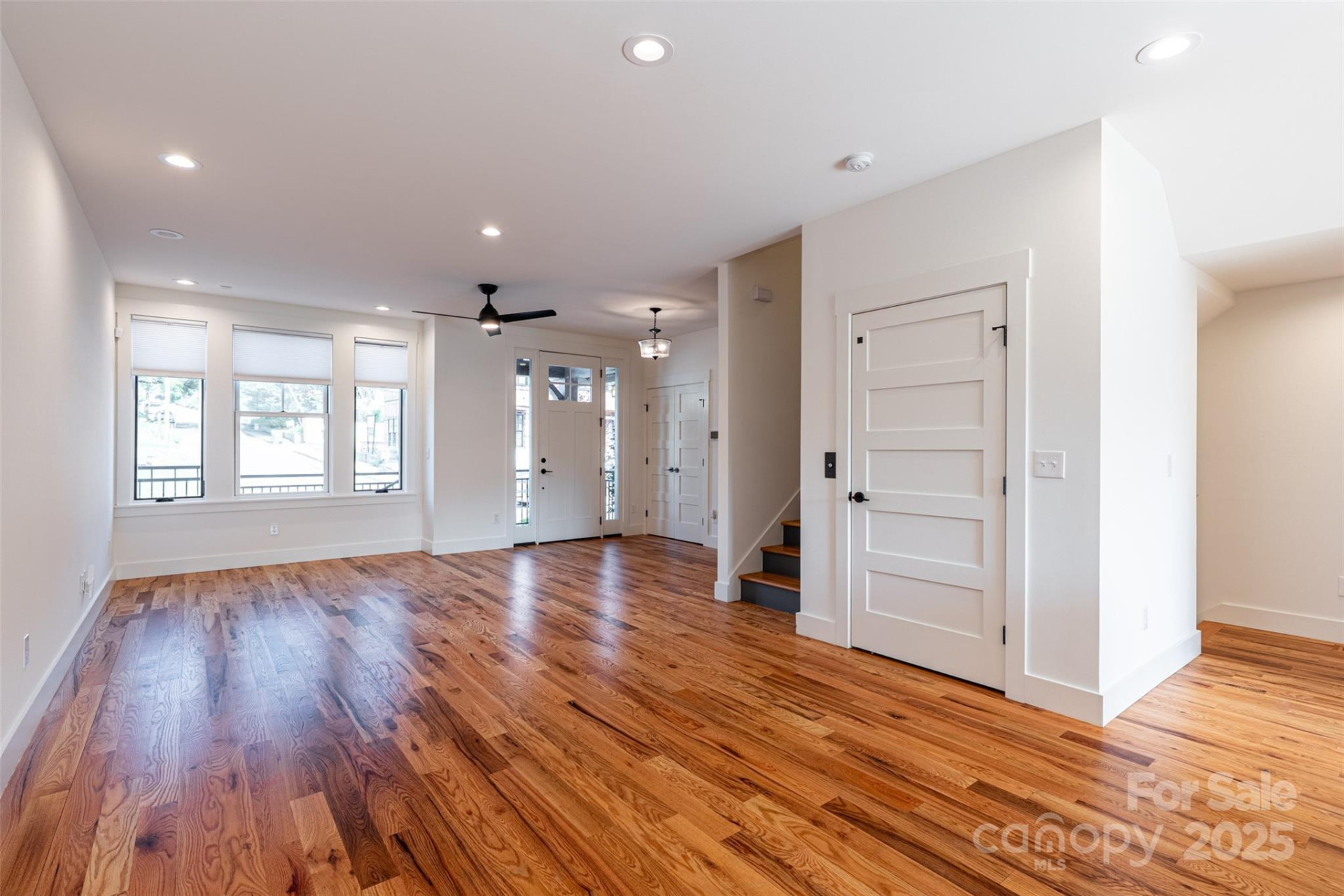 233 Broadway Street - Photo 14