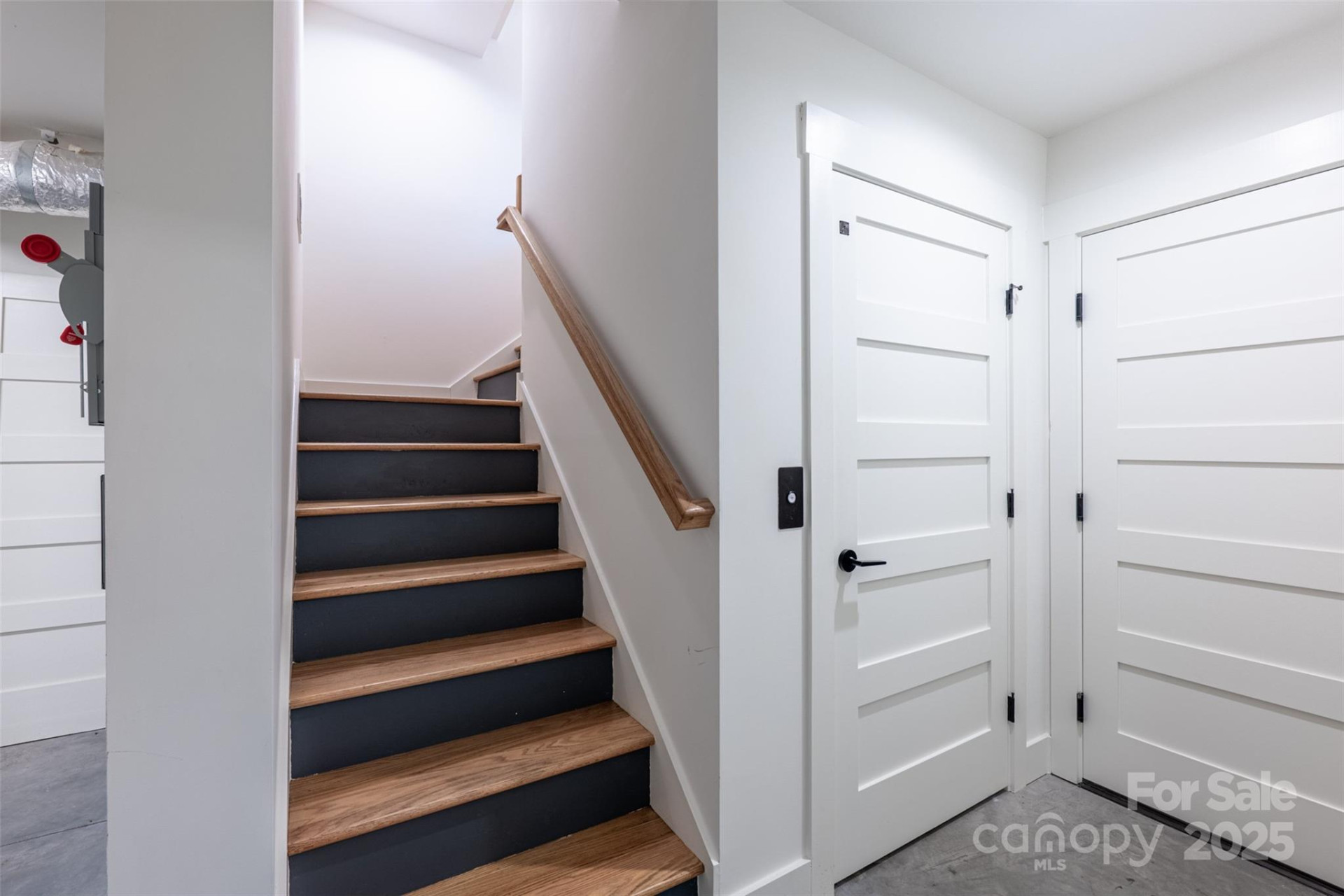 233 Broadway Street - Photo 28