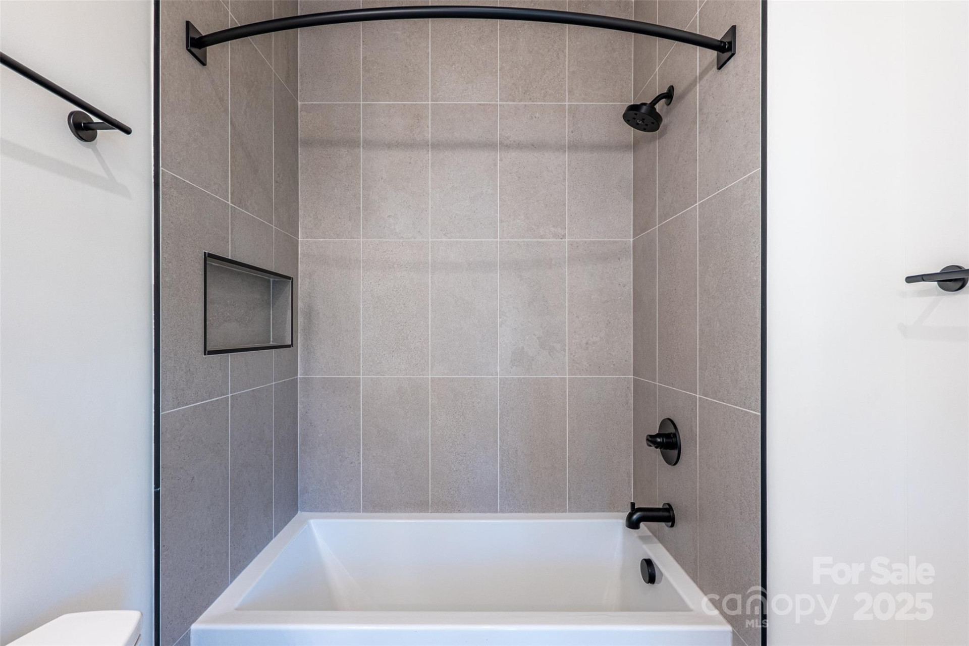 233 Broadway Street - Photo 34