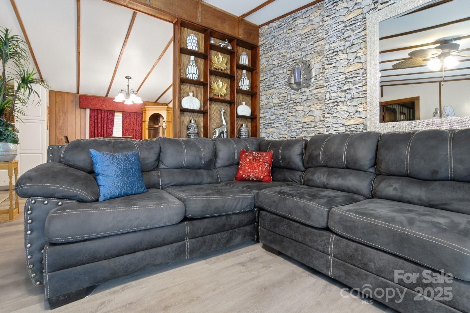 63 Raleigh Lane - Photo 18