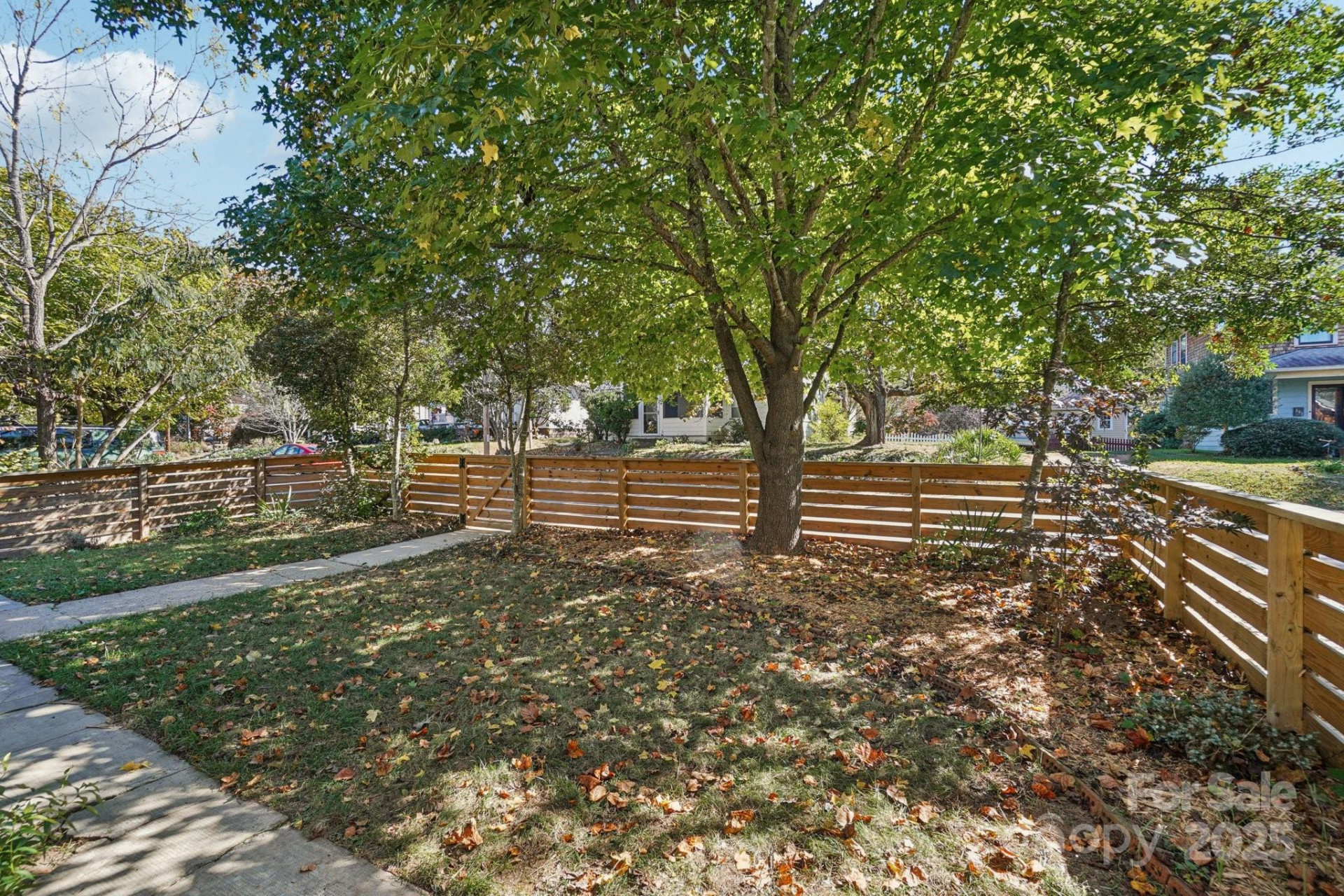 202 Westwood Place - Photo 2
