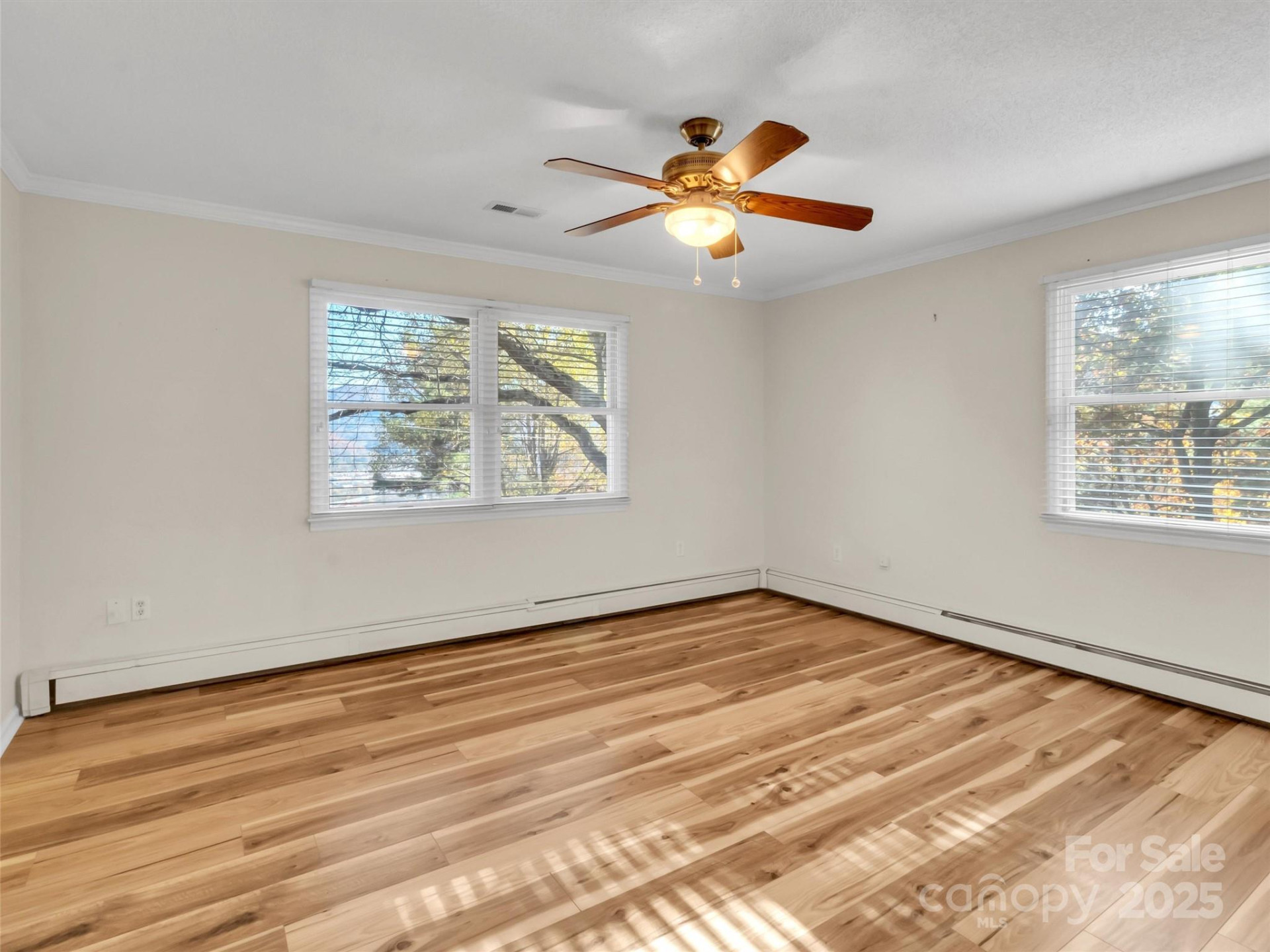 930 Scenic Circle - Photo 21