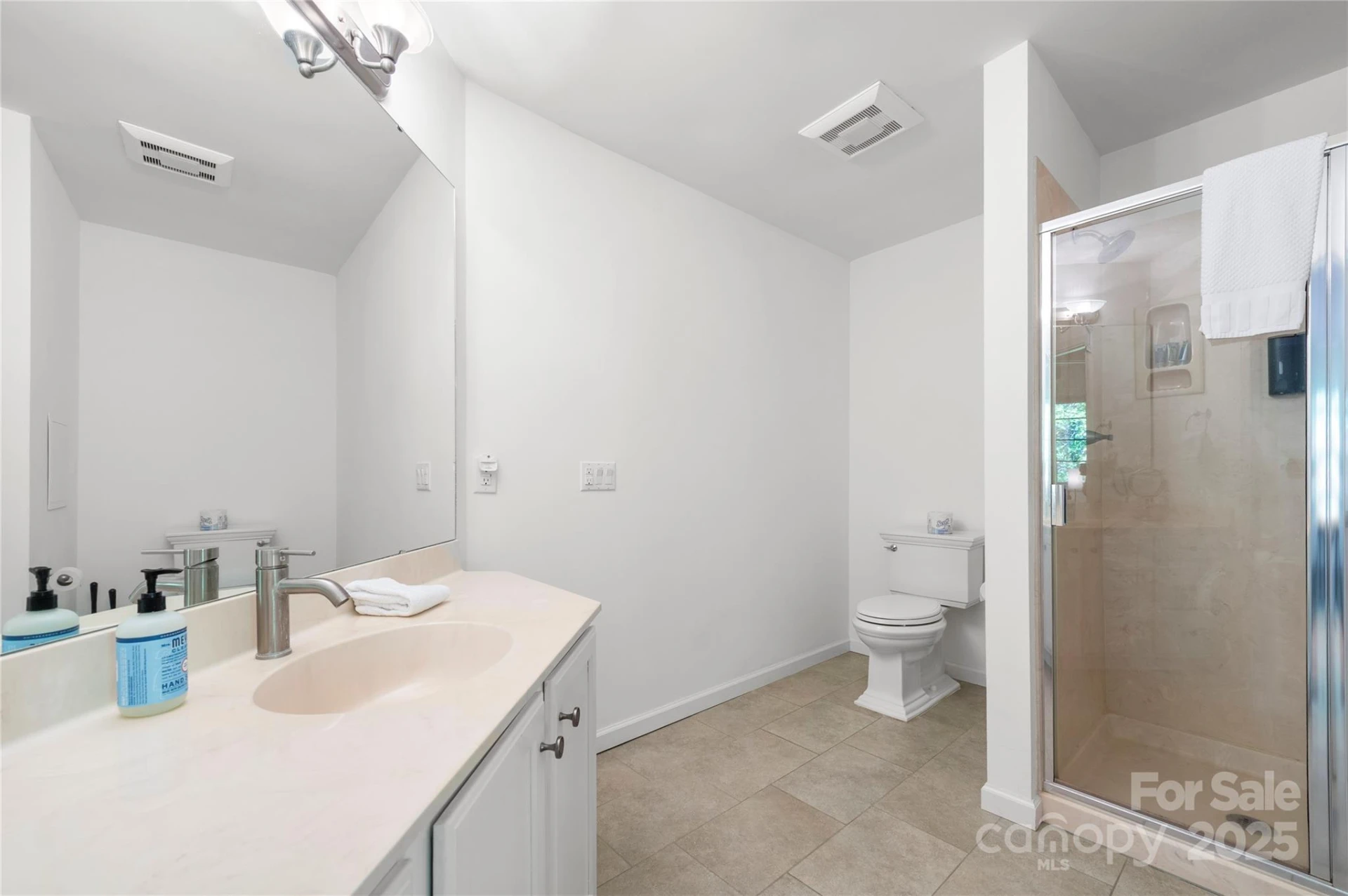 108 June Court - Photo 16