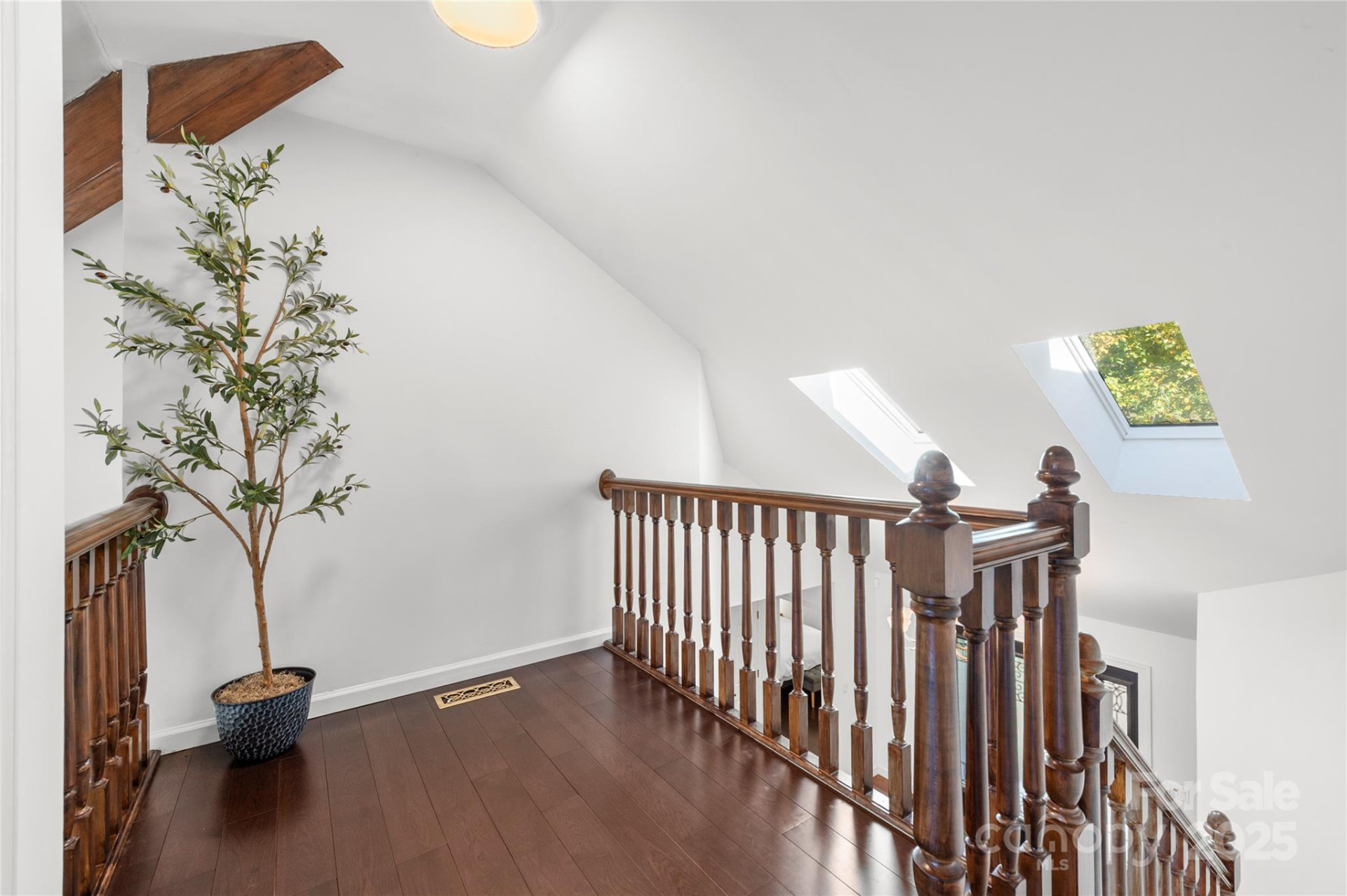 108 June Court - Photo 18