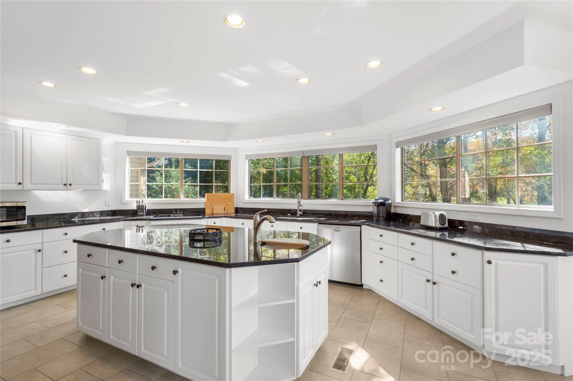 108 June Court - Photo 10