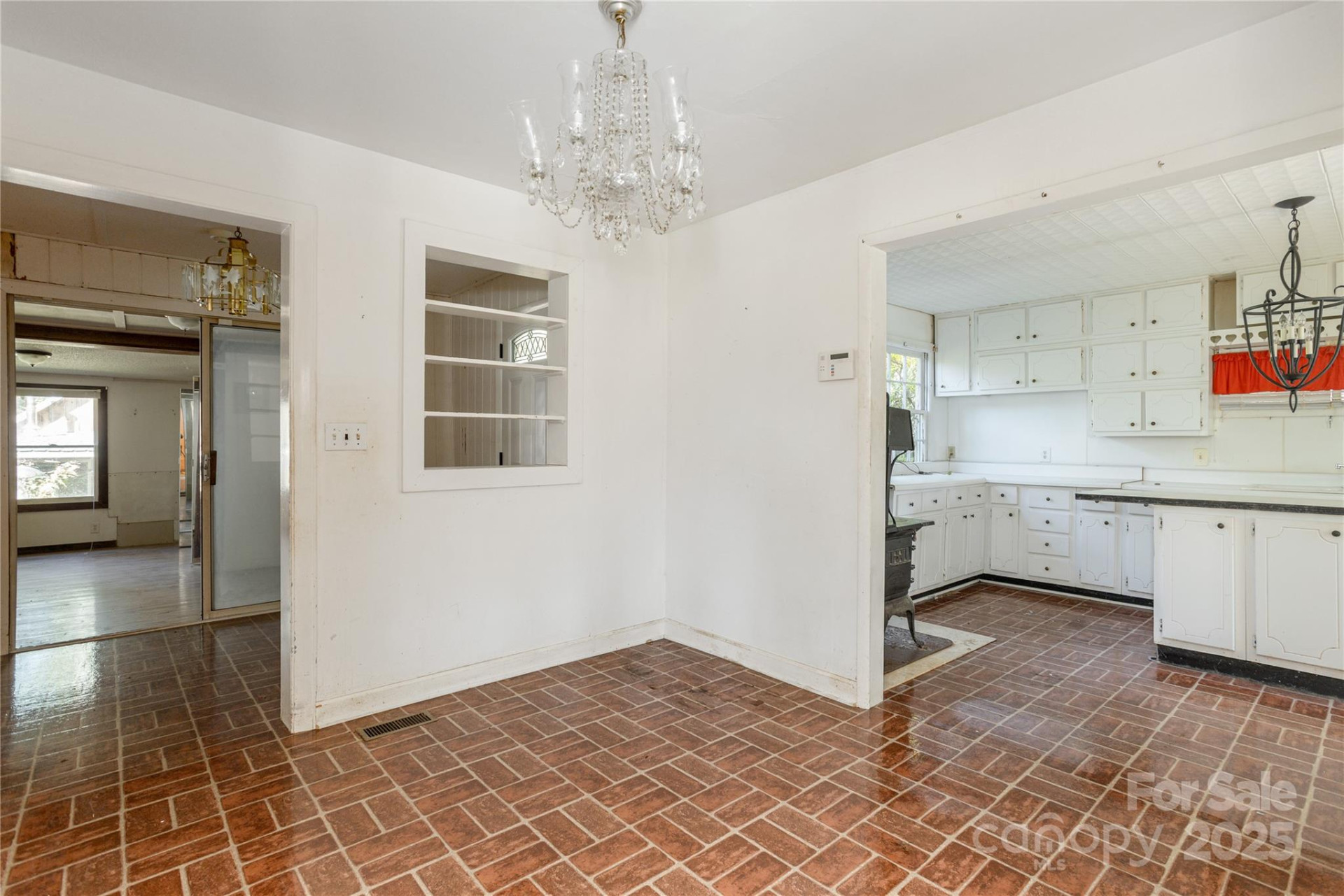 127 Longview Drive - Photo 9
