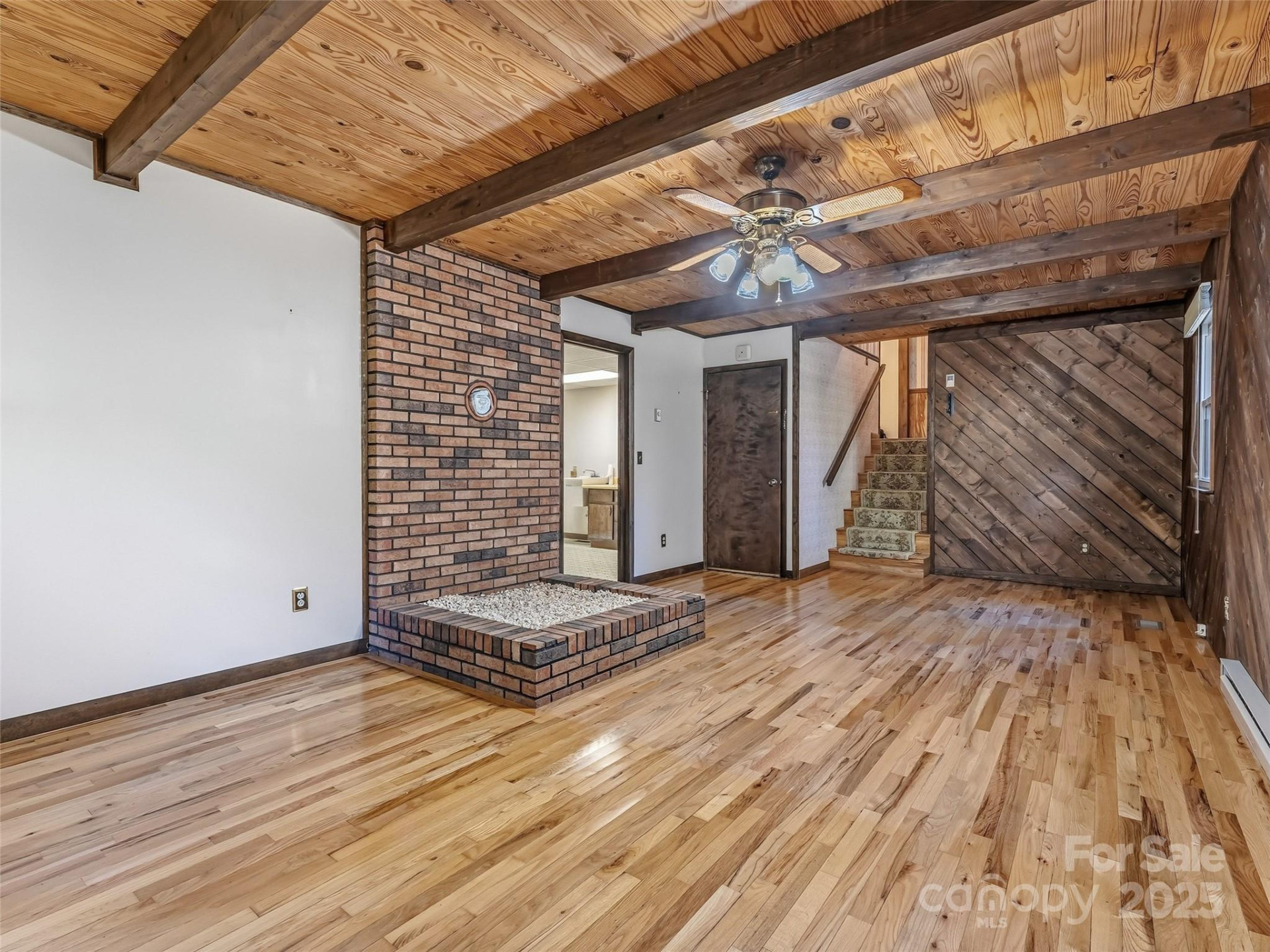 1015 Pisgah Highway - Photo 14