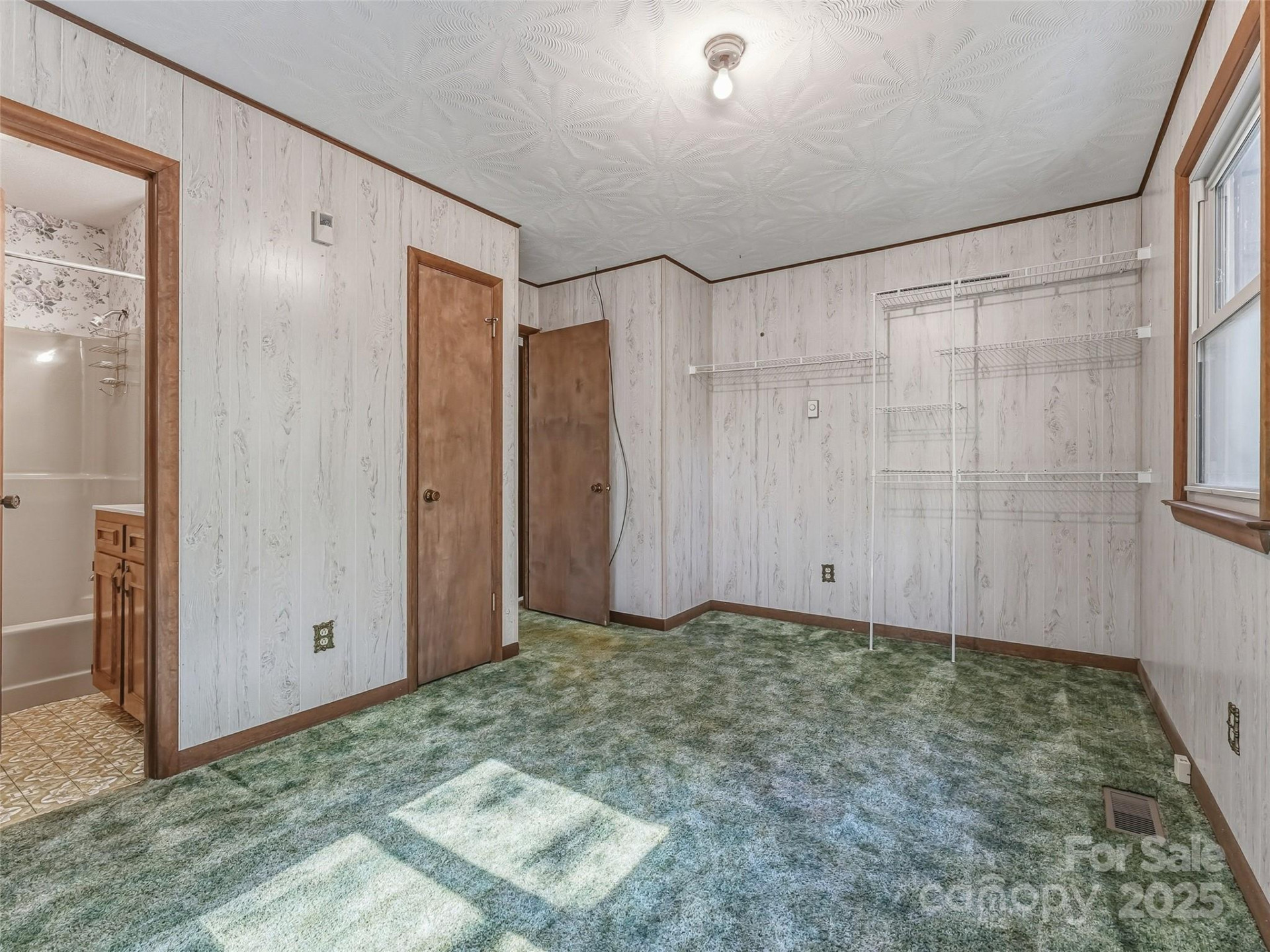 1015 Pisgah Highway - Photo 16