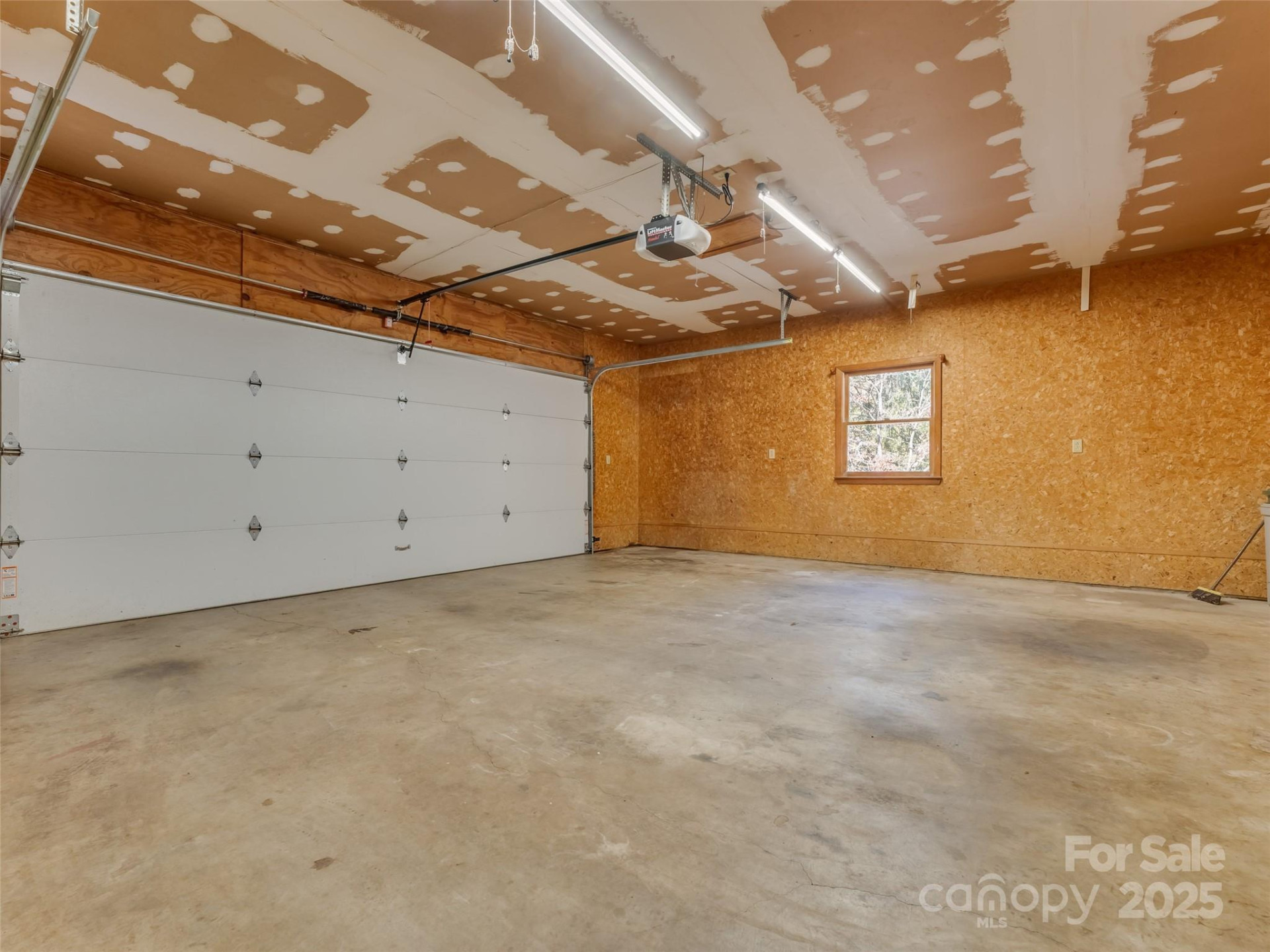 1015 Pisgah Highway - Photo 19
