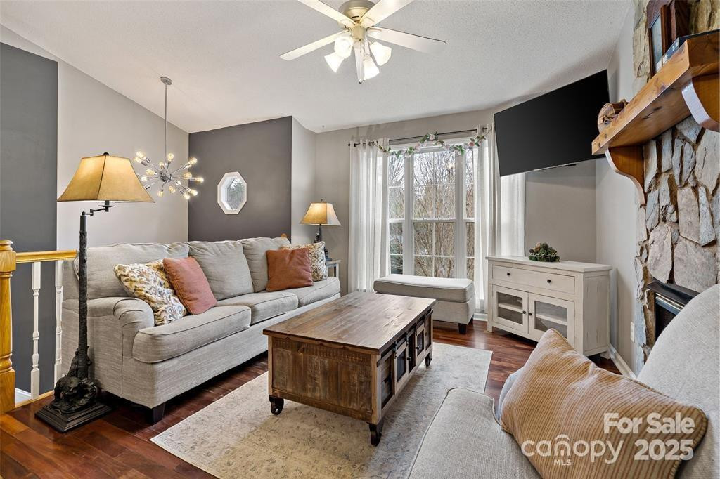 2691 Laurel Pointe Drive - Photo 11