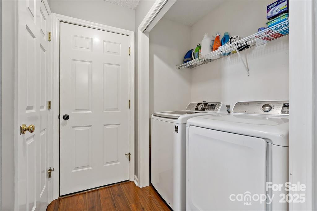 2691 Laurel Pointe Drive - Photo 35