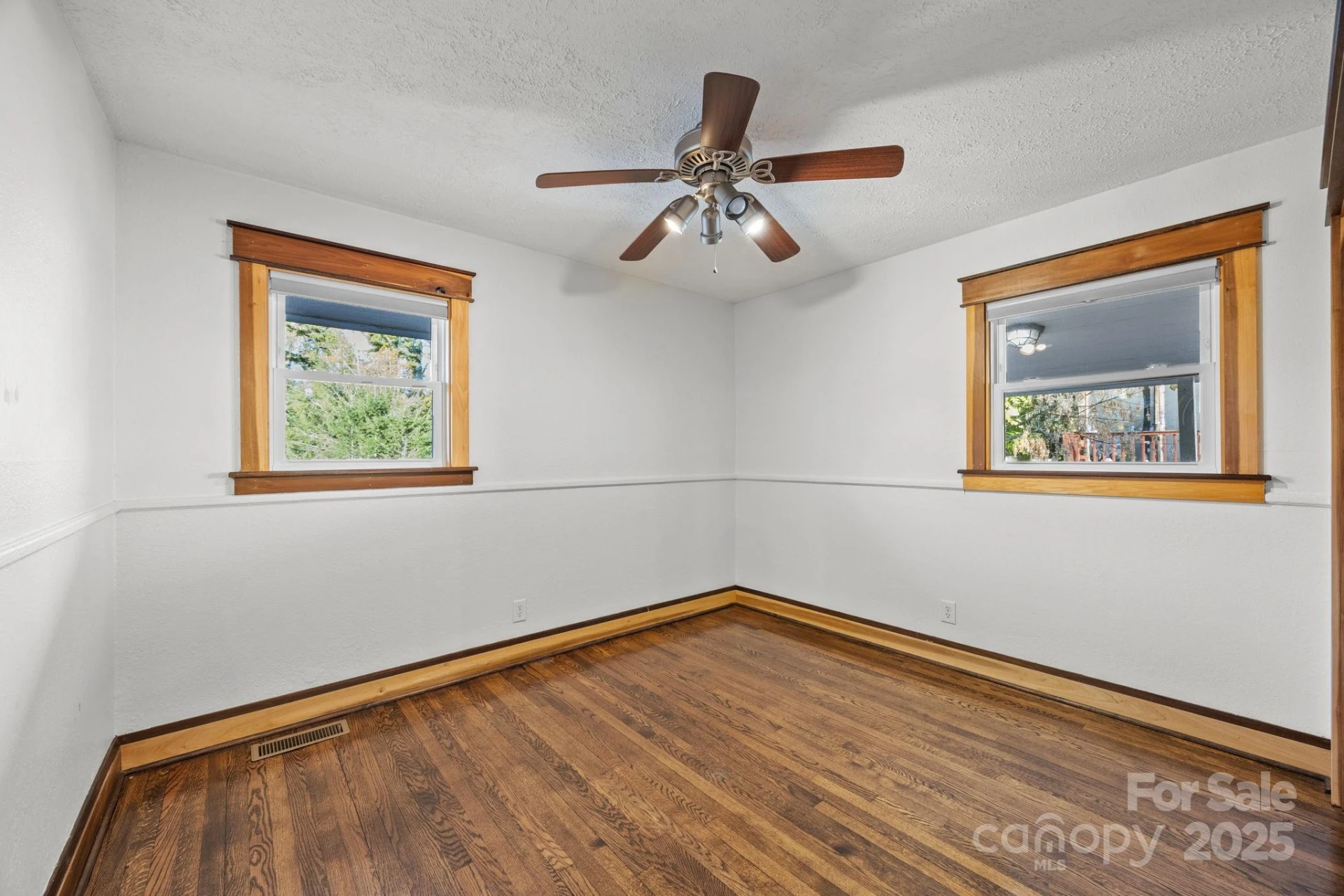 186 Joyner Avenue - Photo 29