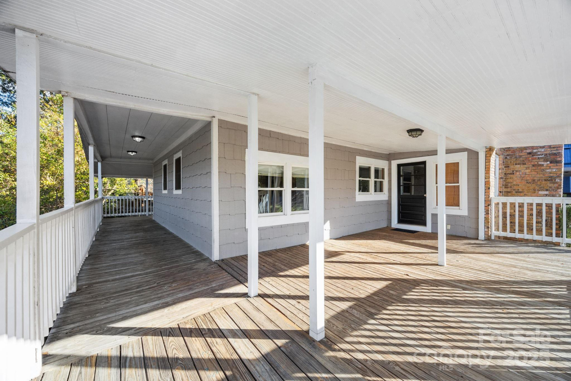186 Joyner Avenue - Photo 5