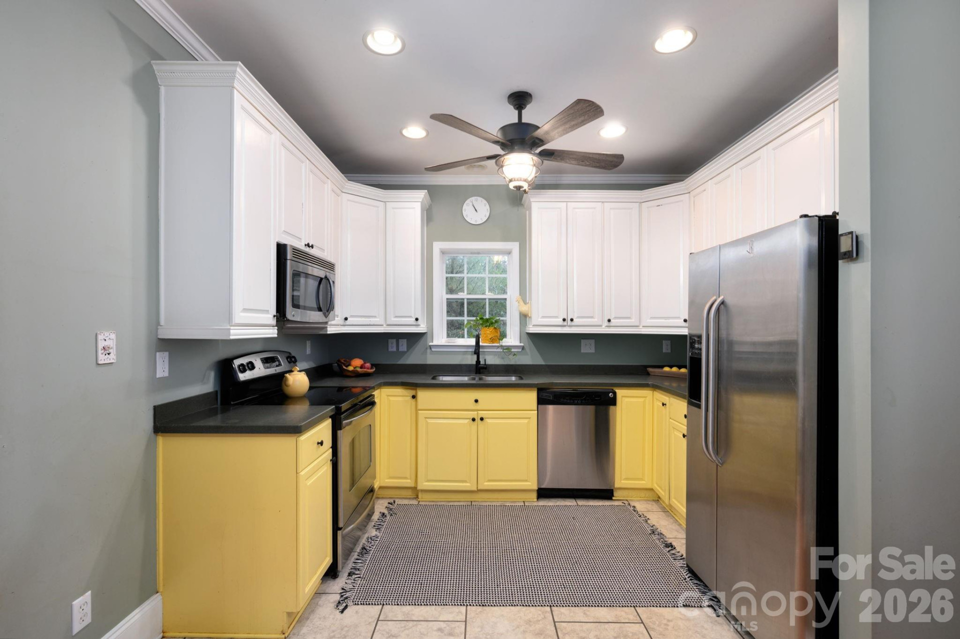 230 Graystone Drive - Photo 10