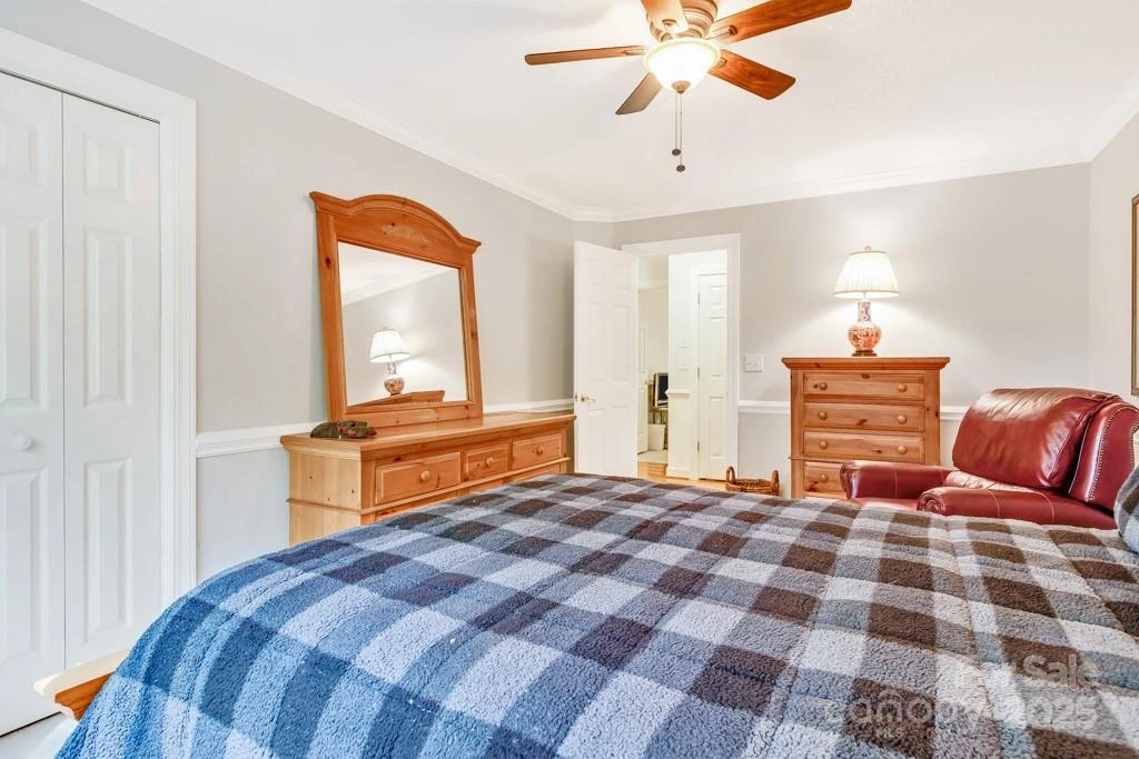 107 SUNNINGDALE Drive - Photo 27