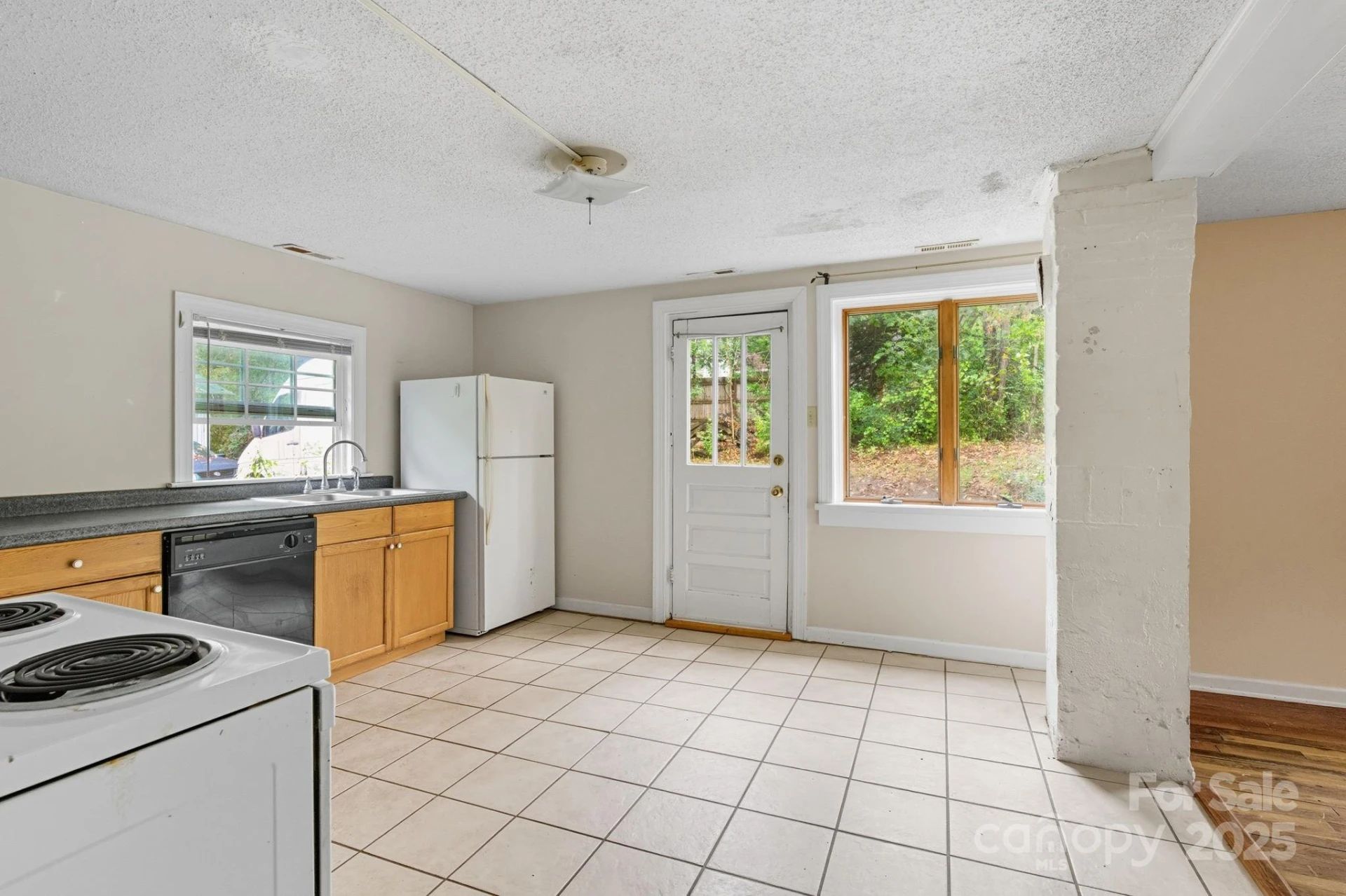 132 Little Knob Road - Photo 9