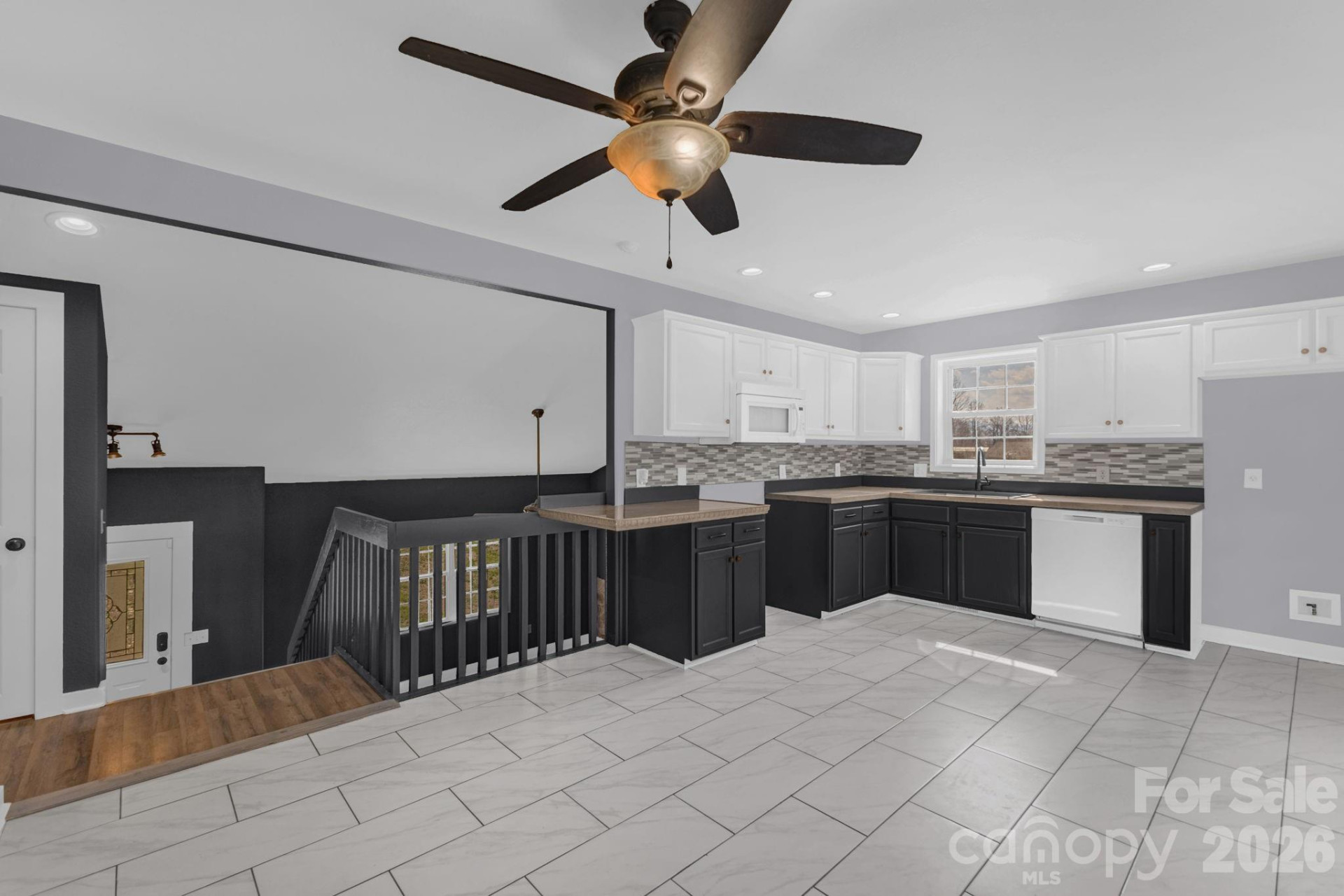 311 Meadow Drive - Photo 11