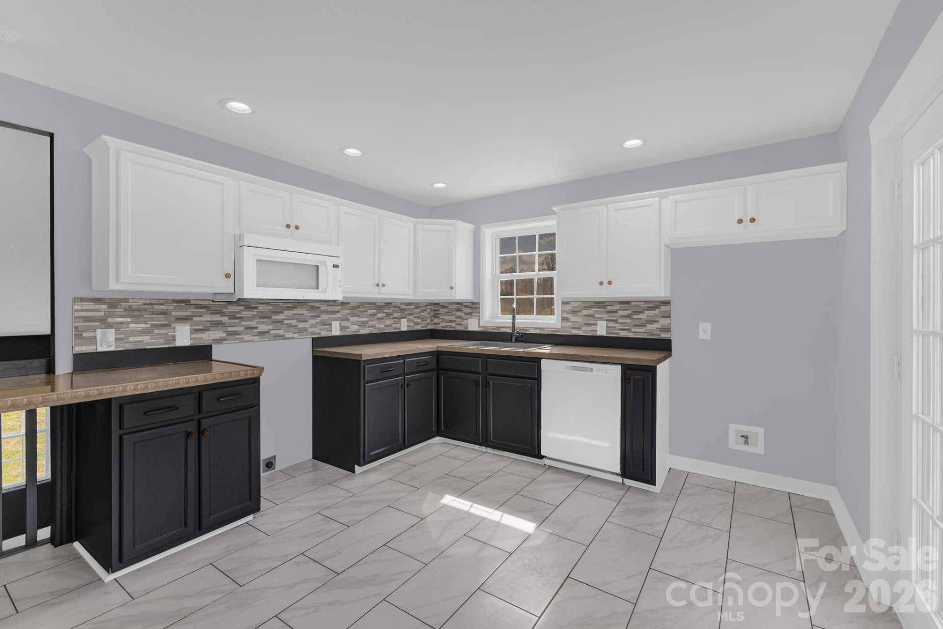 311 Meadow Drive - Photo 12