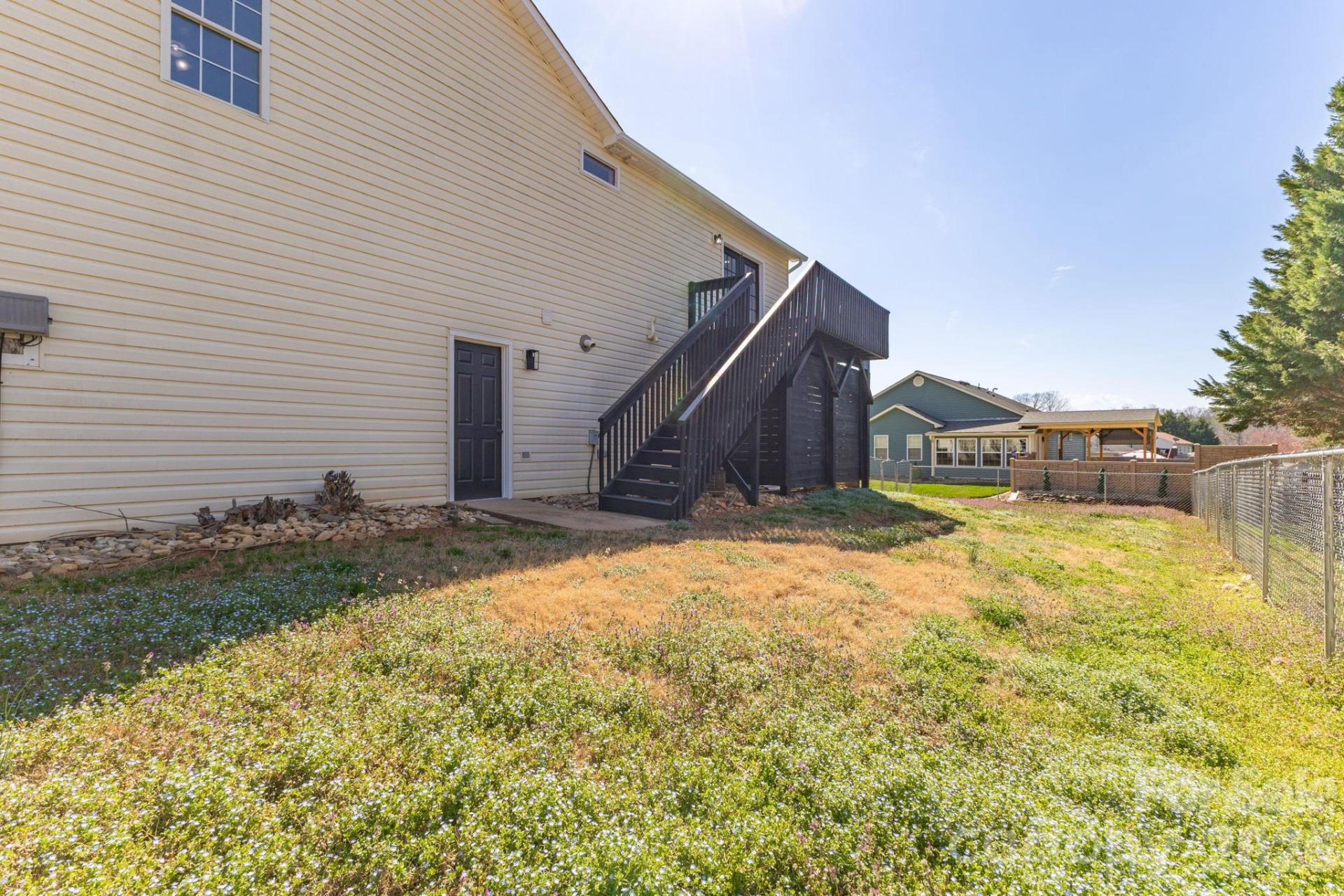 311 Meadow Drive - Photo 35