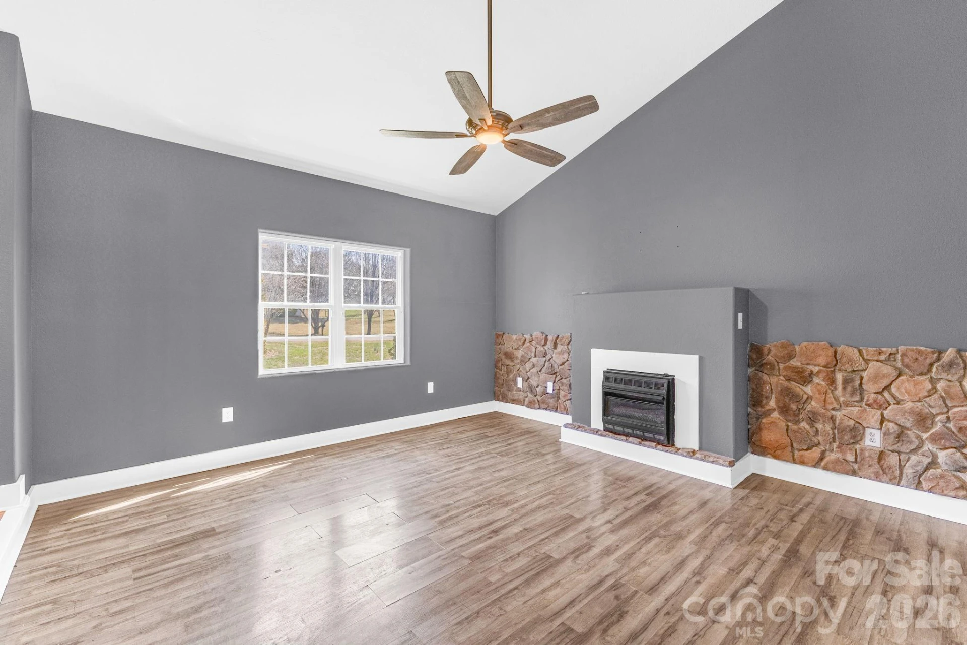 311 Meadow Drive - Photo 8