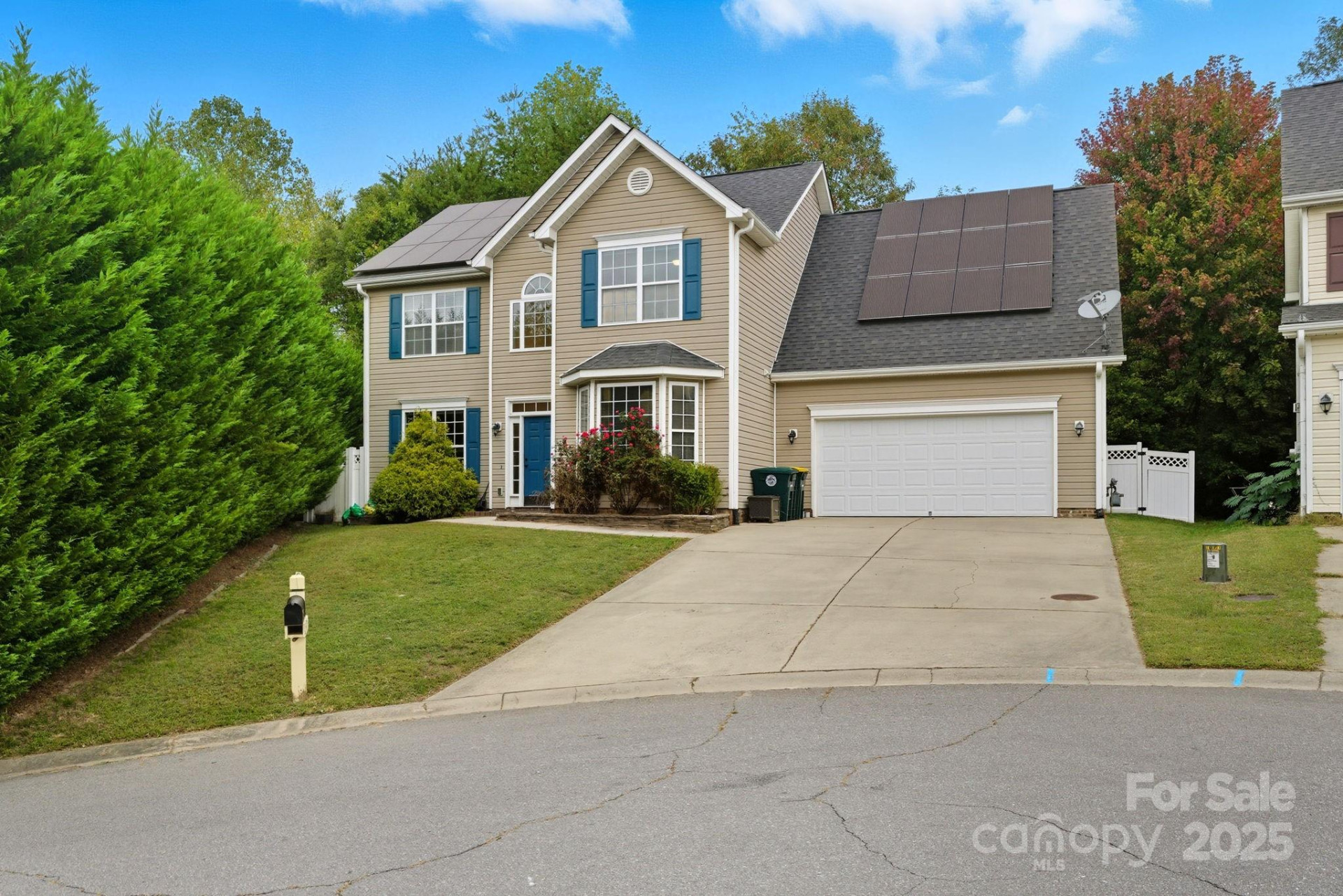 8 River Mead Court - Photo 2