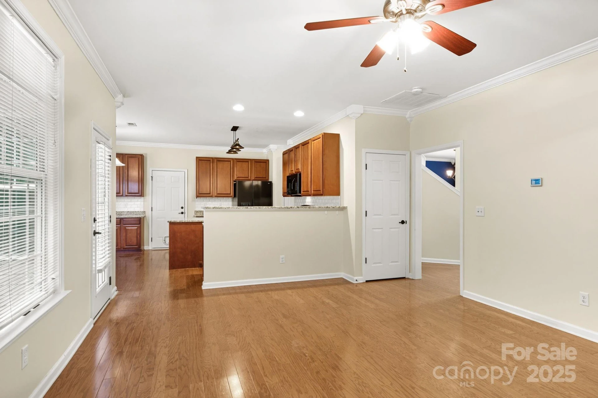 8 River Mead Court - Photo 11
