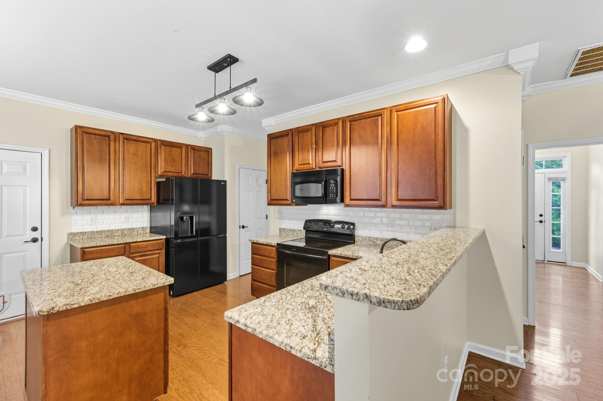 8 River Mead Court - Photo 13