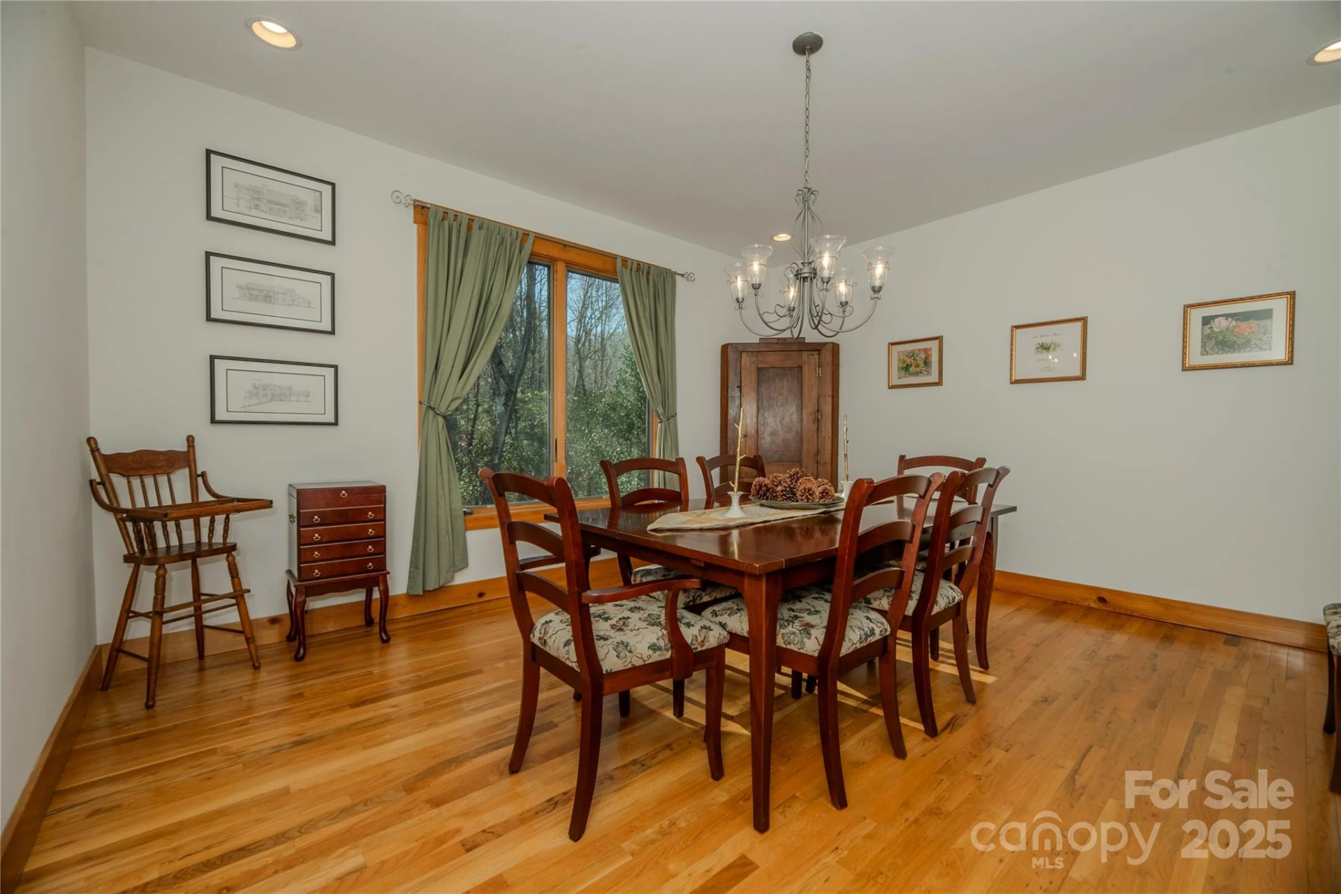 156 & 152 Tarah Lane - Photo 8