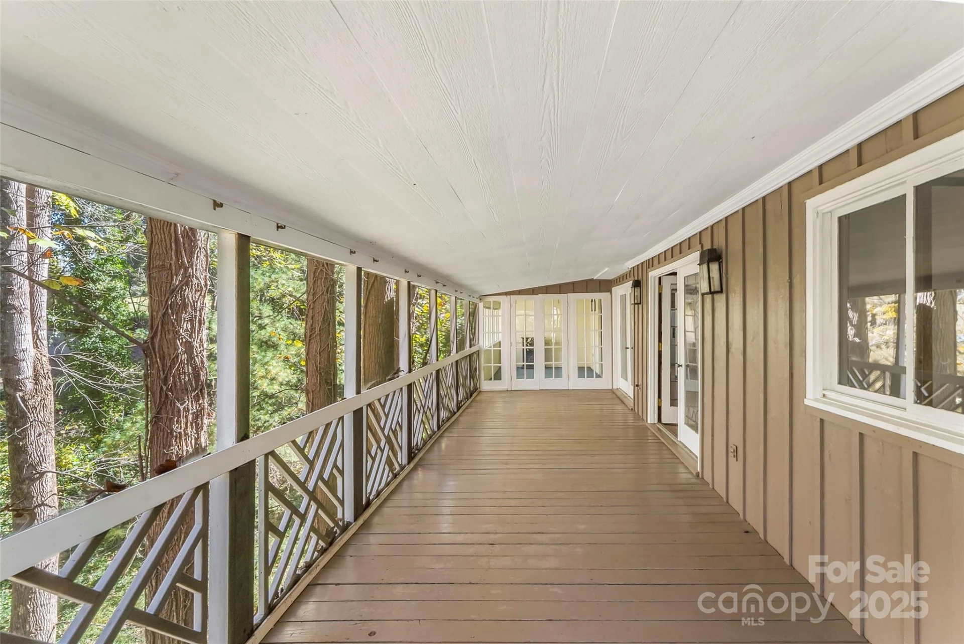 212 Riverside Drive - Photo 14