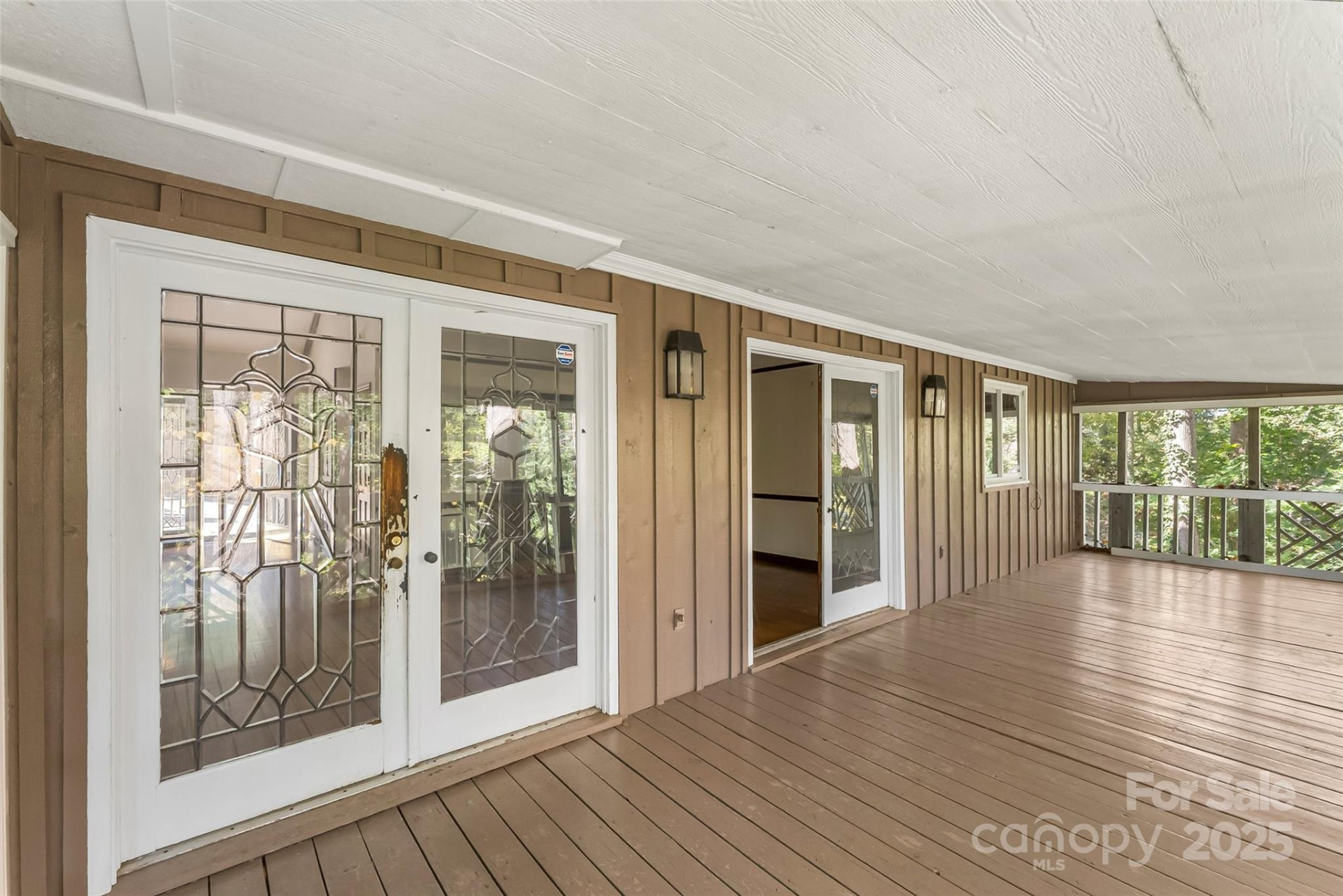 212 Riverside Drive - Photo 16