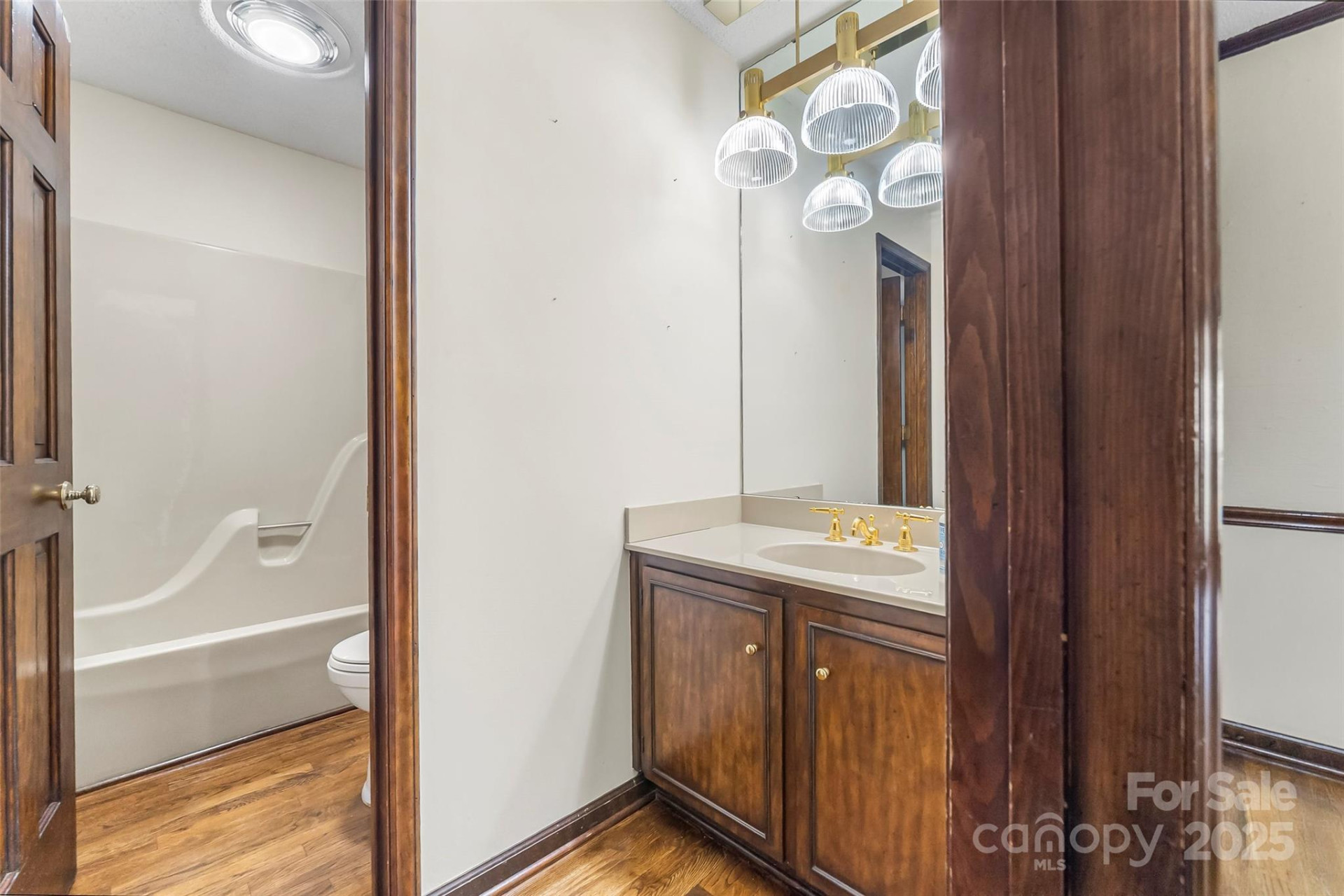 212 Riverside Drive - Photo 17