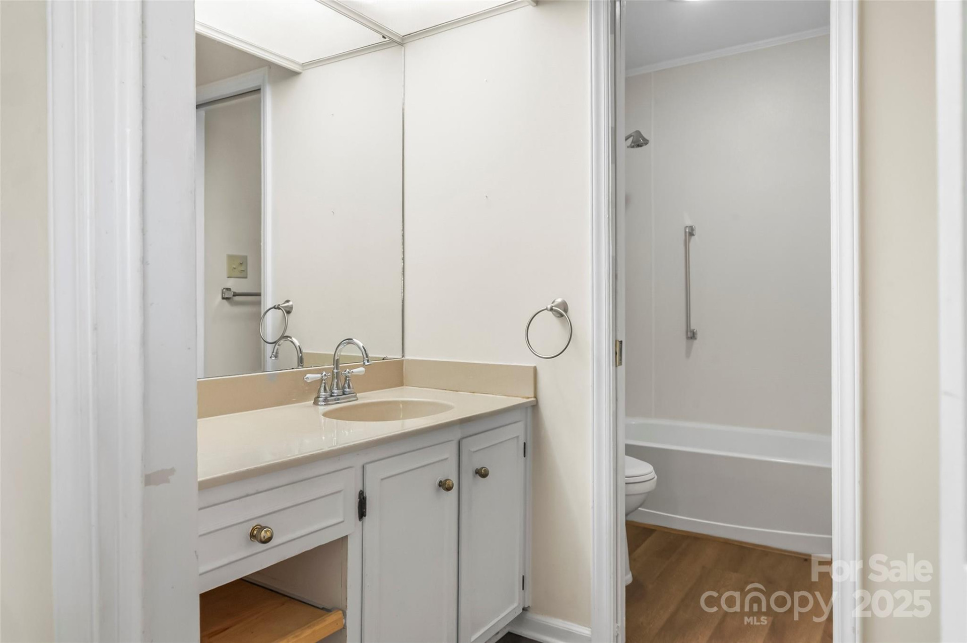 212 Riverside Drive - Photo 24