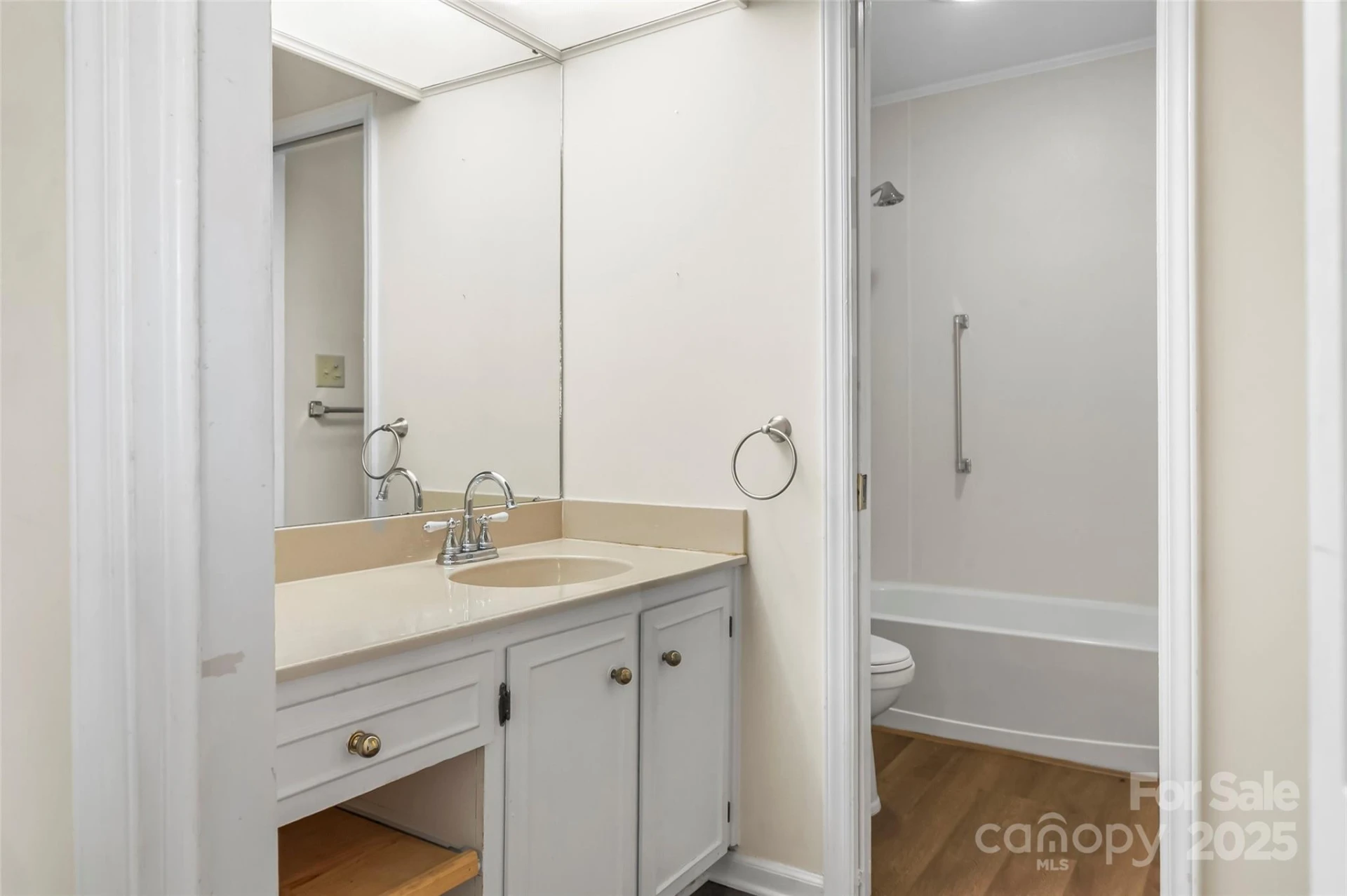 212 Riverside Drive - Photo 24