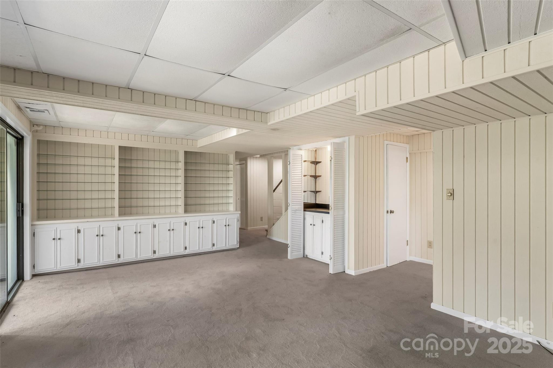 212 Riverside Drive - Photo 27