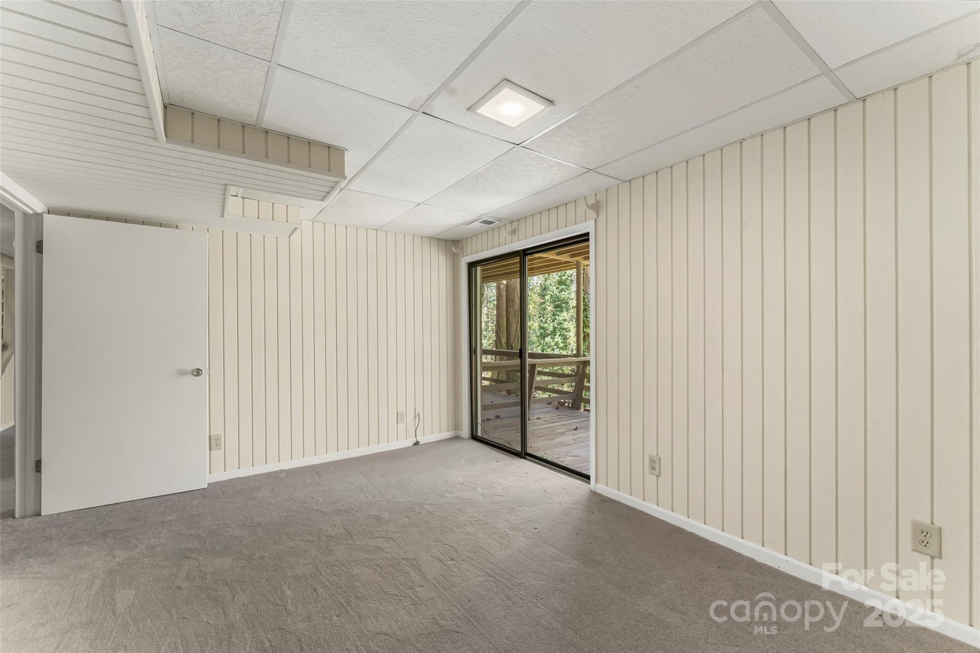 212 Riverside Drive - Photo 31