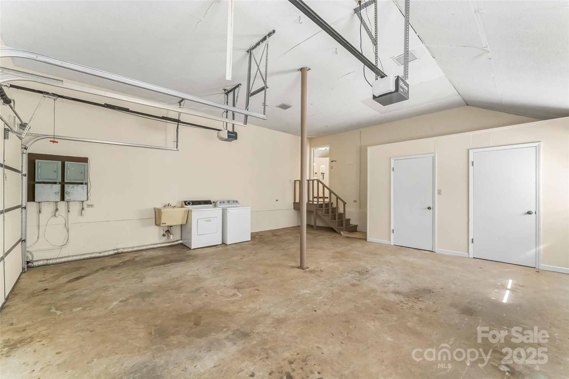 212 Riverside Drive - Photo 34