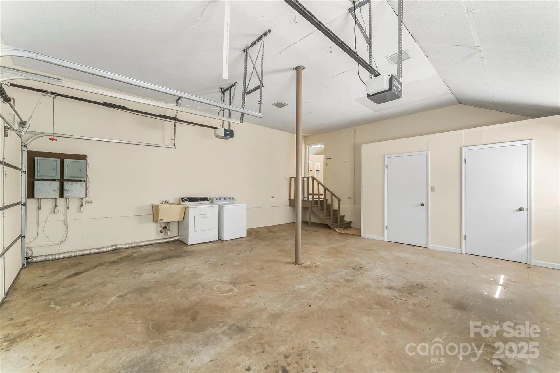 212 Riverside Drive - Photo 34