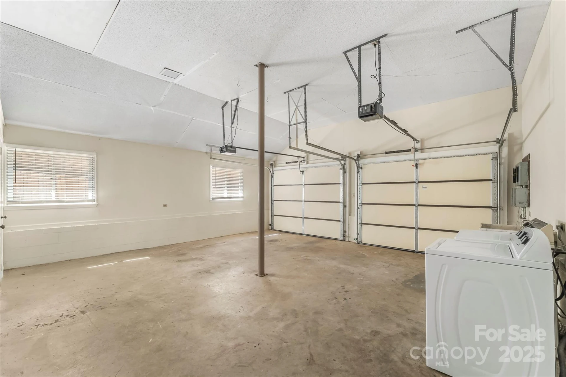 212 Riverside Drive - Photo 35