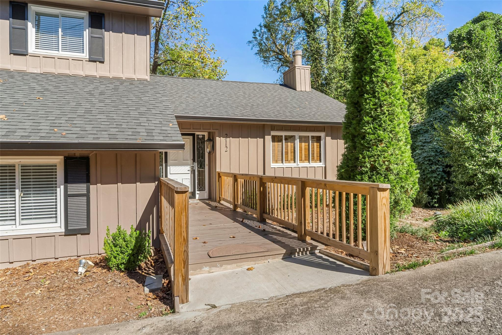 212 Riverside Drive - Photo 41