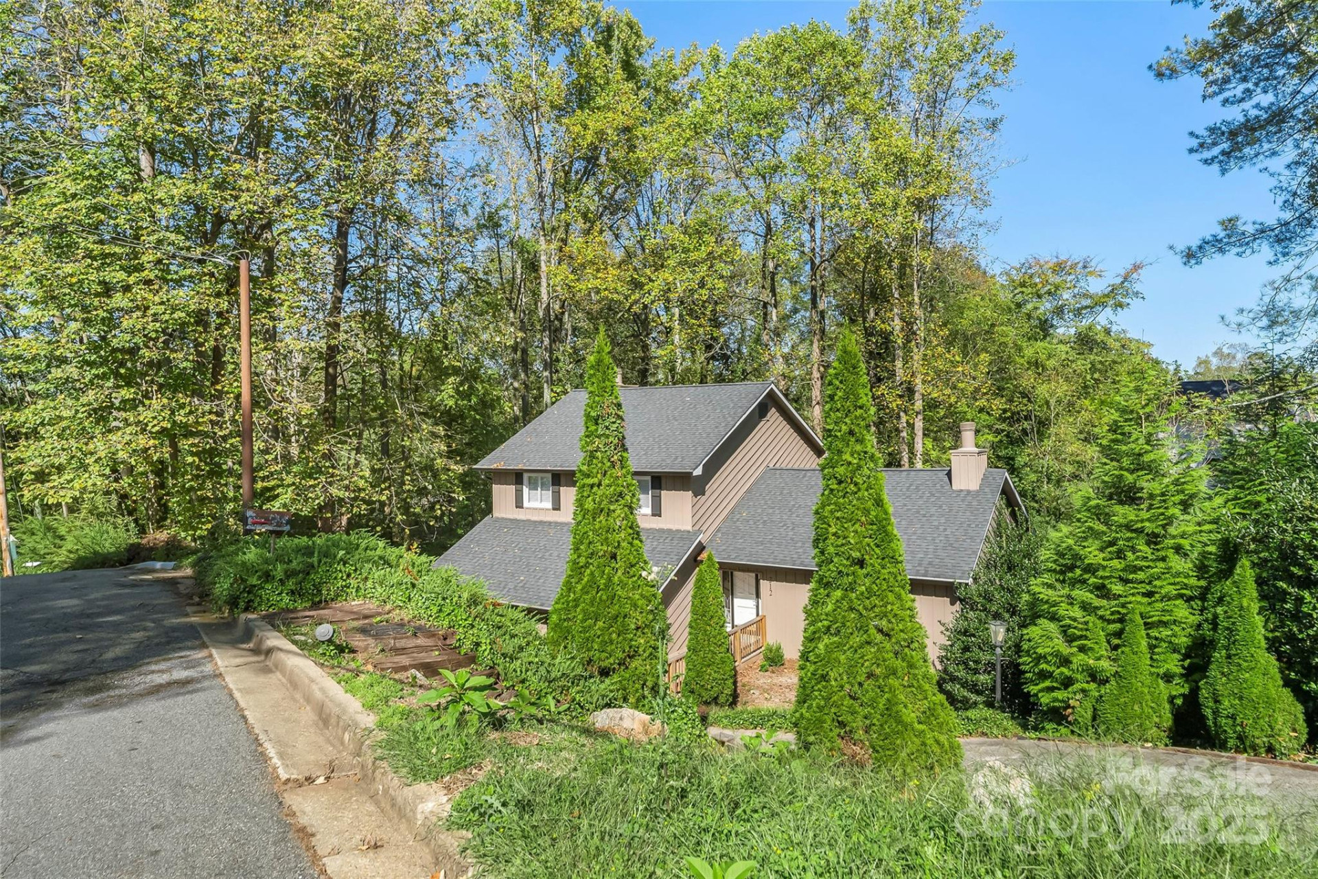 212 Riverside Drive - Photo 42