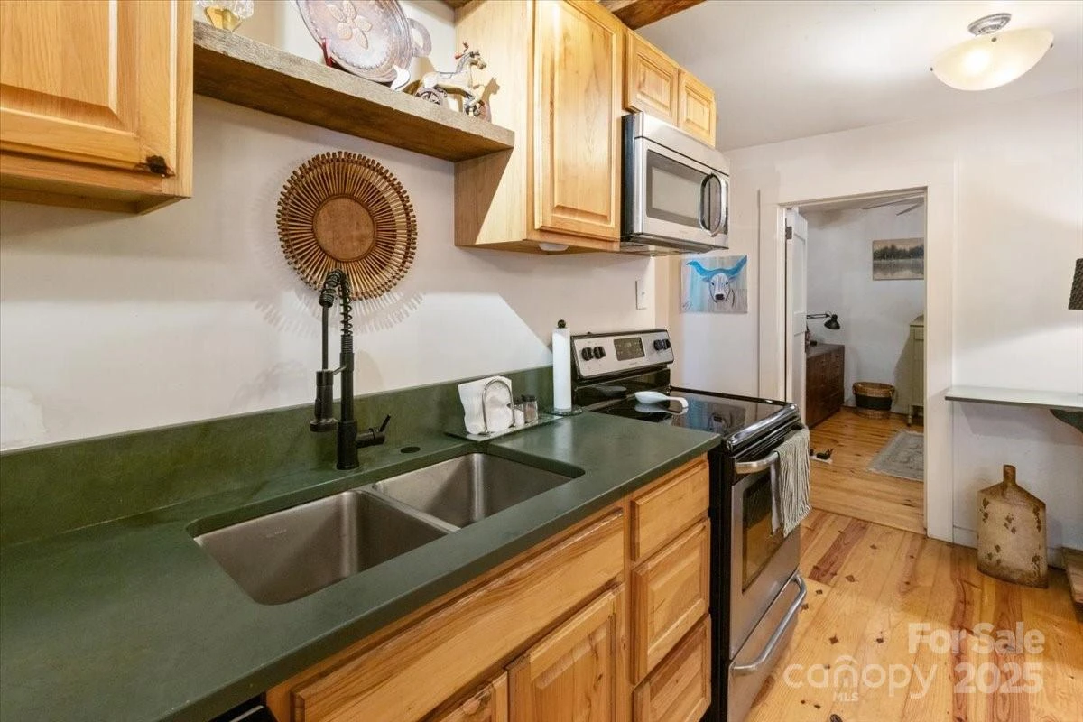 14840 US 25/70 Highway - Photo 19
