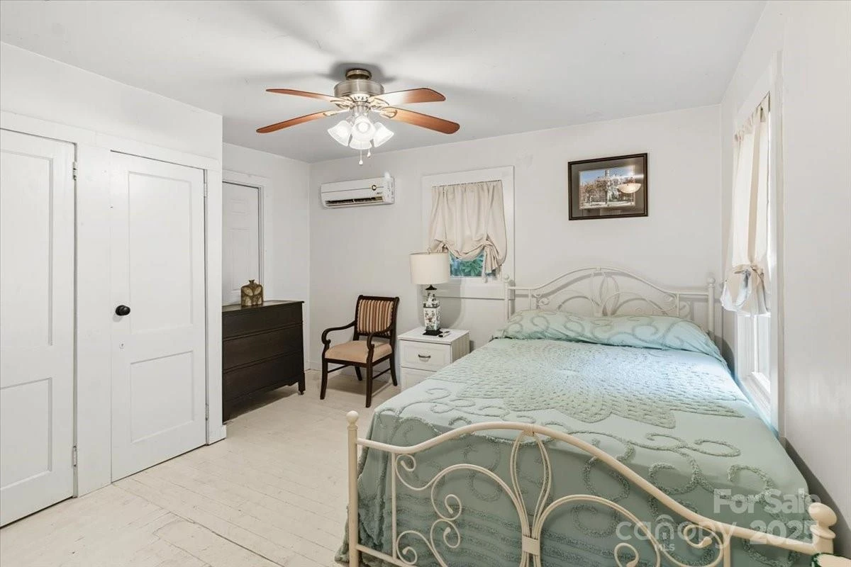 14840 US 25/70 Highway - Photo 21