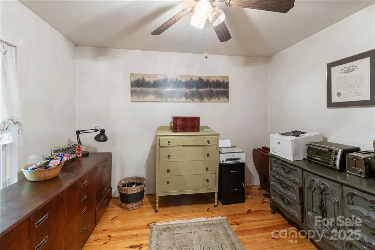 14840 US 25/70 Highway - Photo 31