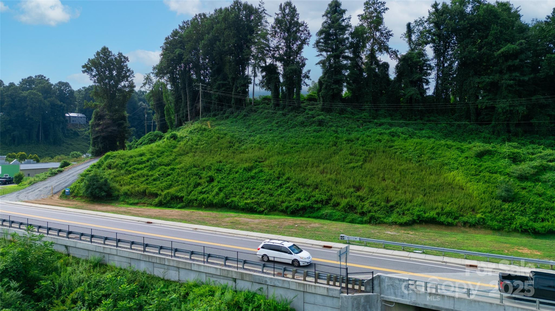 115 Haywood Road - Photo 14