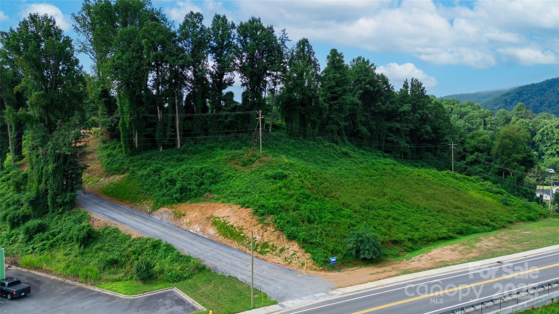 115 Haywood Road - Photo 16