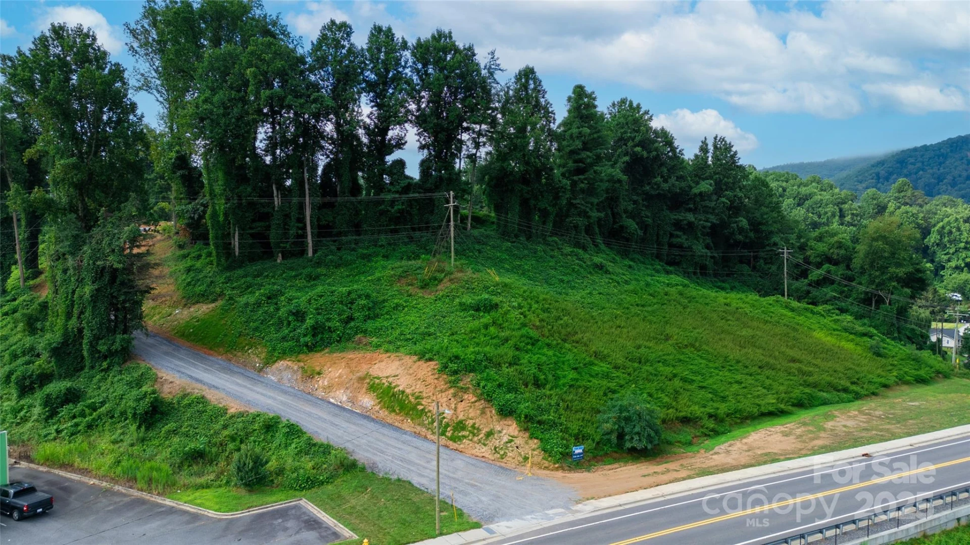115 Haywood Road - Photo 17