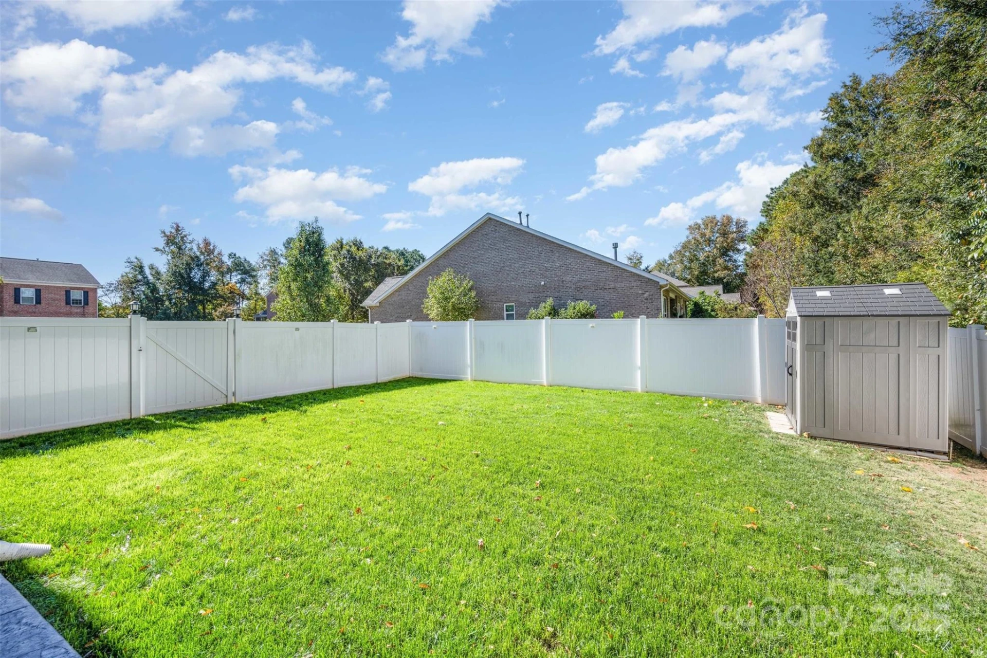 1655 Durant Drive - Photo 27