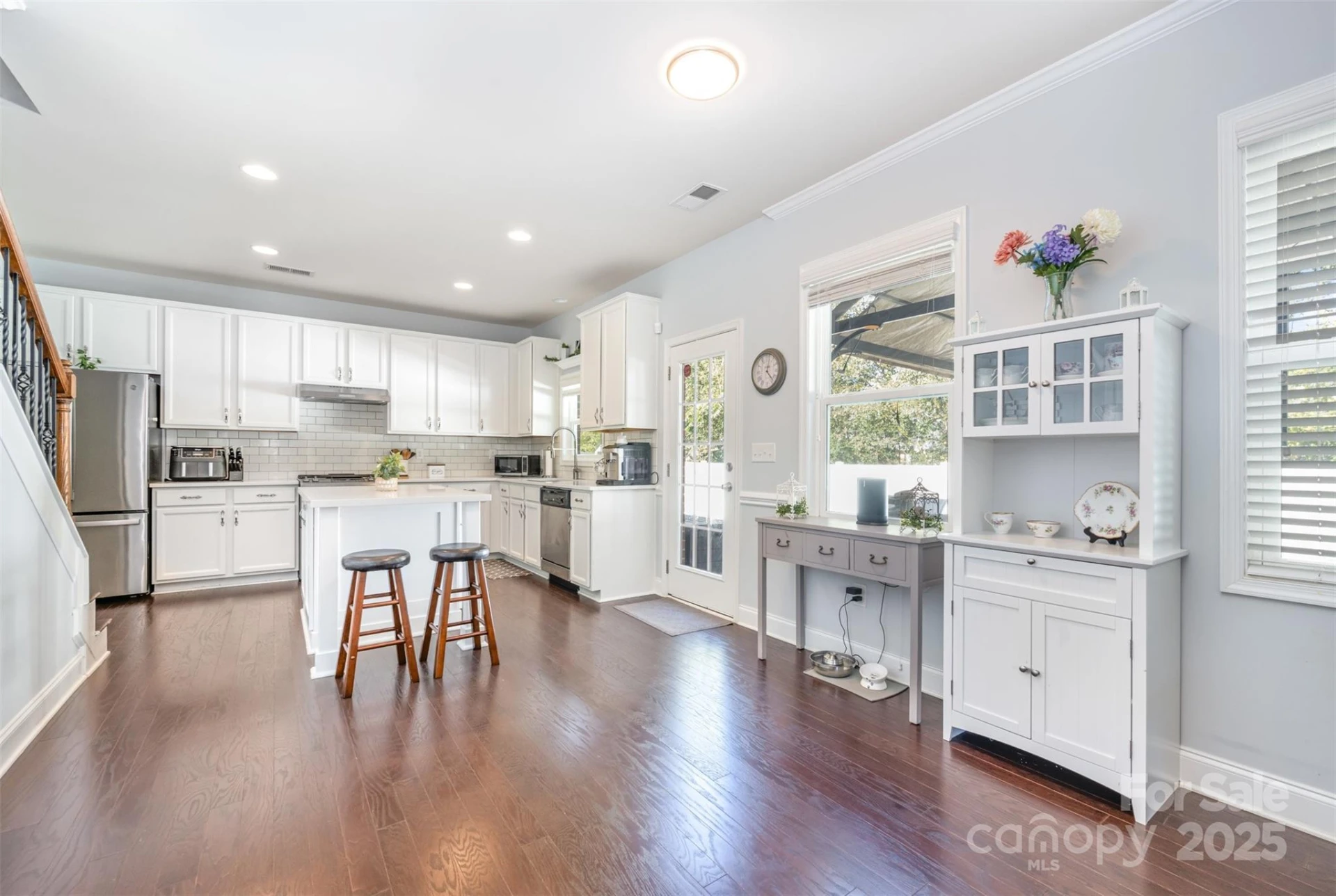 1655 Durant Drive - Photo 10