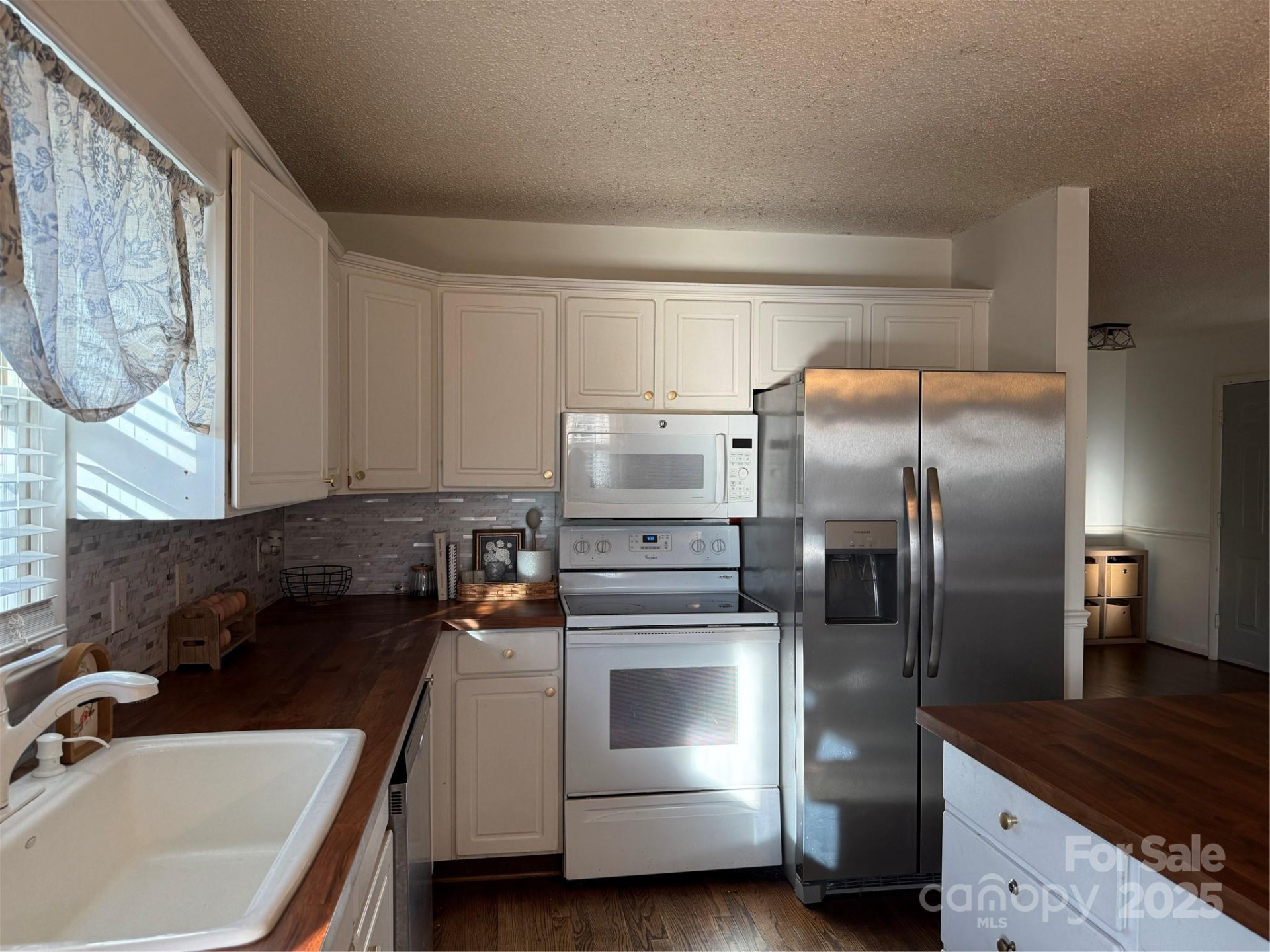 158 Polk Road - Photo 10